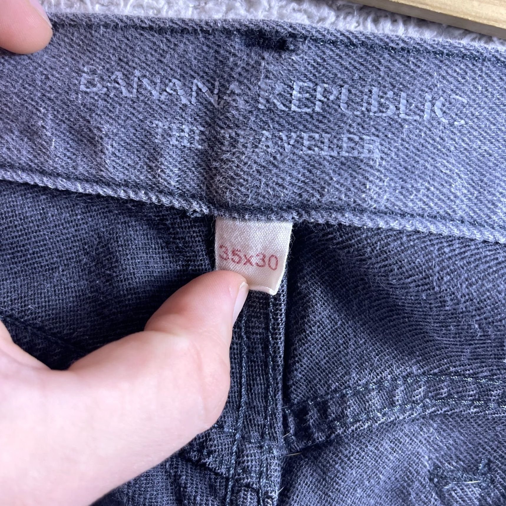 Banana Republic Banana Republic Traveler Jeans Mens 35x27 Gray Slim Denim Stretch Straight Hemmed Size US 35 - 3 Thumbnail