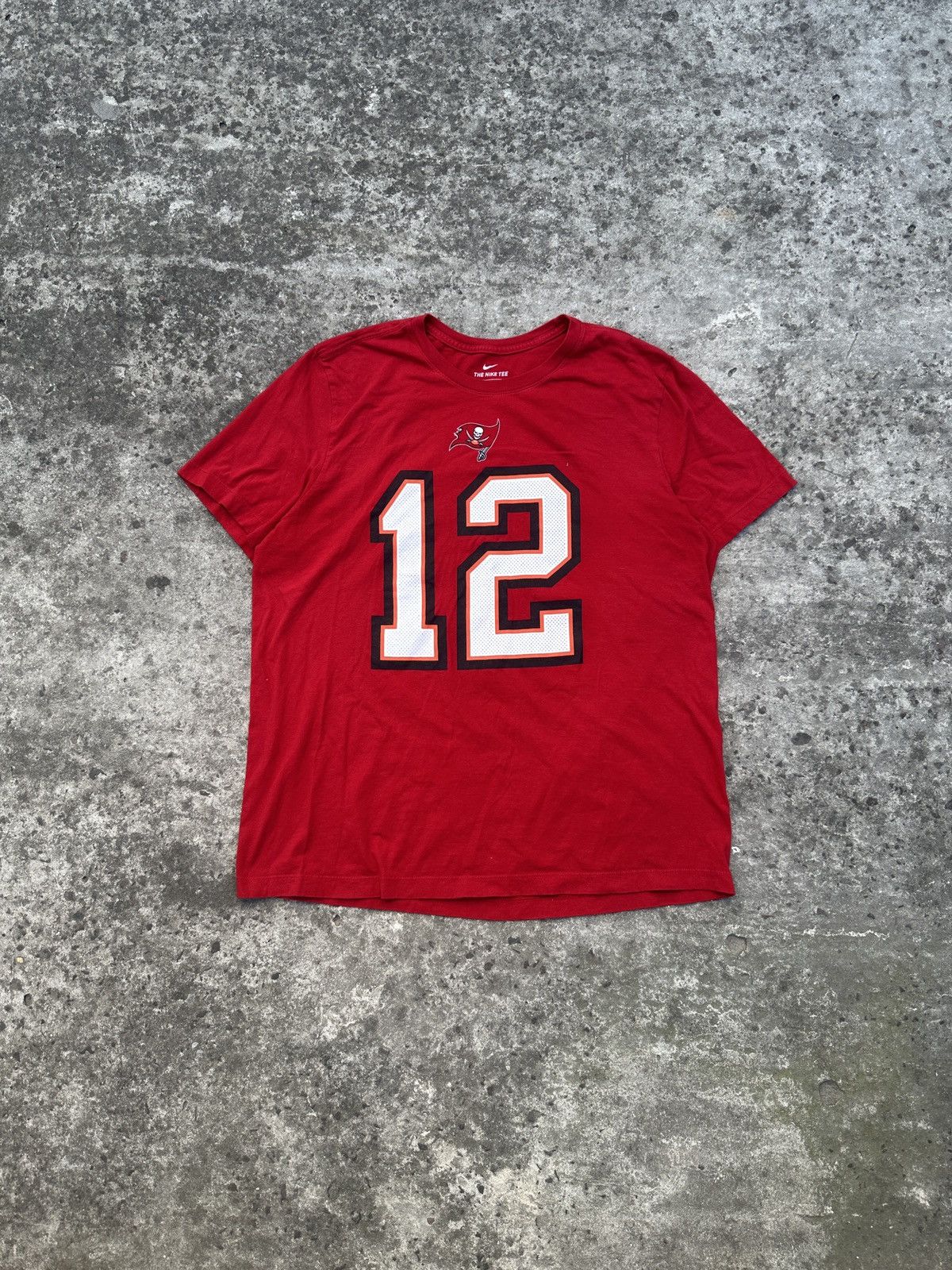 Nike NFL Nike Buccaneers Brady 12 T-shirt Streetwear Rare USA XL Size US XL / EU 56 / 4 - 2 Thumbnail