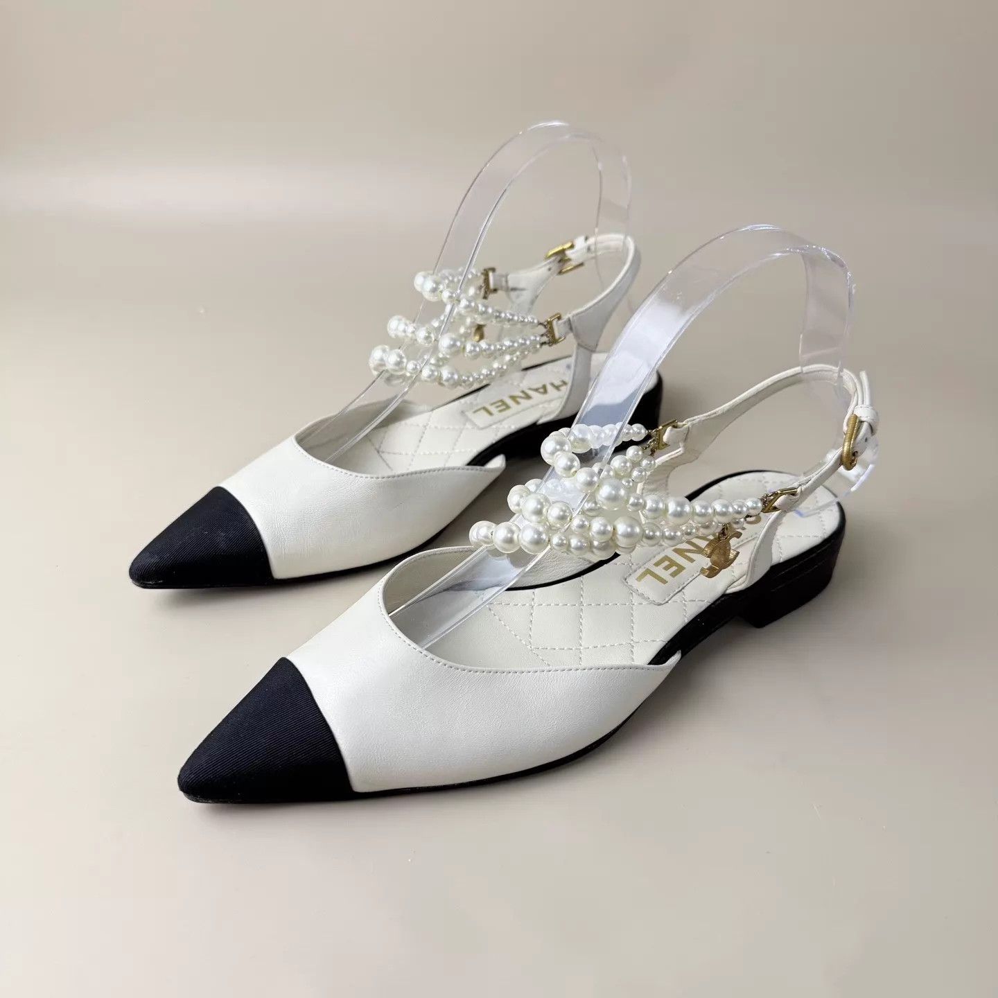 Chanel Chanel Low-Heel Shoes Black & White Pearl CC Gold Buckle Size US 6 / IT 36 - 1 Thumbnail