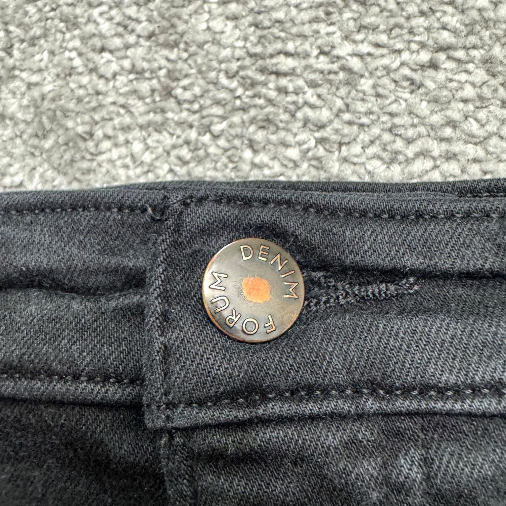 Aritzia Denim Forum The Lola High Rise Skinny Jeans Women 26 Black Stretch Size 26" / US 2 / IT 38 - 3 Thumbnail