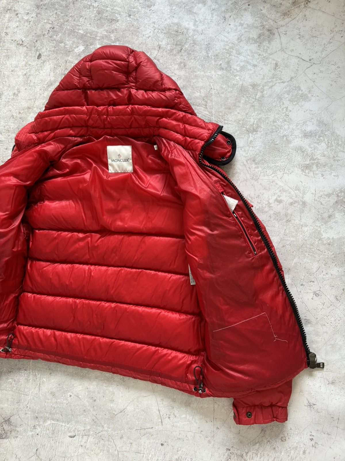 Moncler Moncler Hymalay puffer hooded jacket red Size US M / EU 48-50 / 2 - 7 Thumbnail