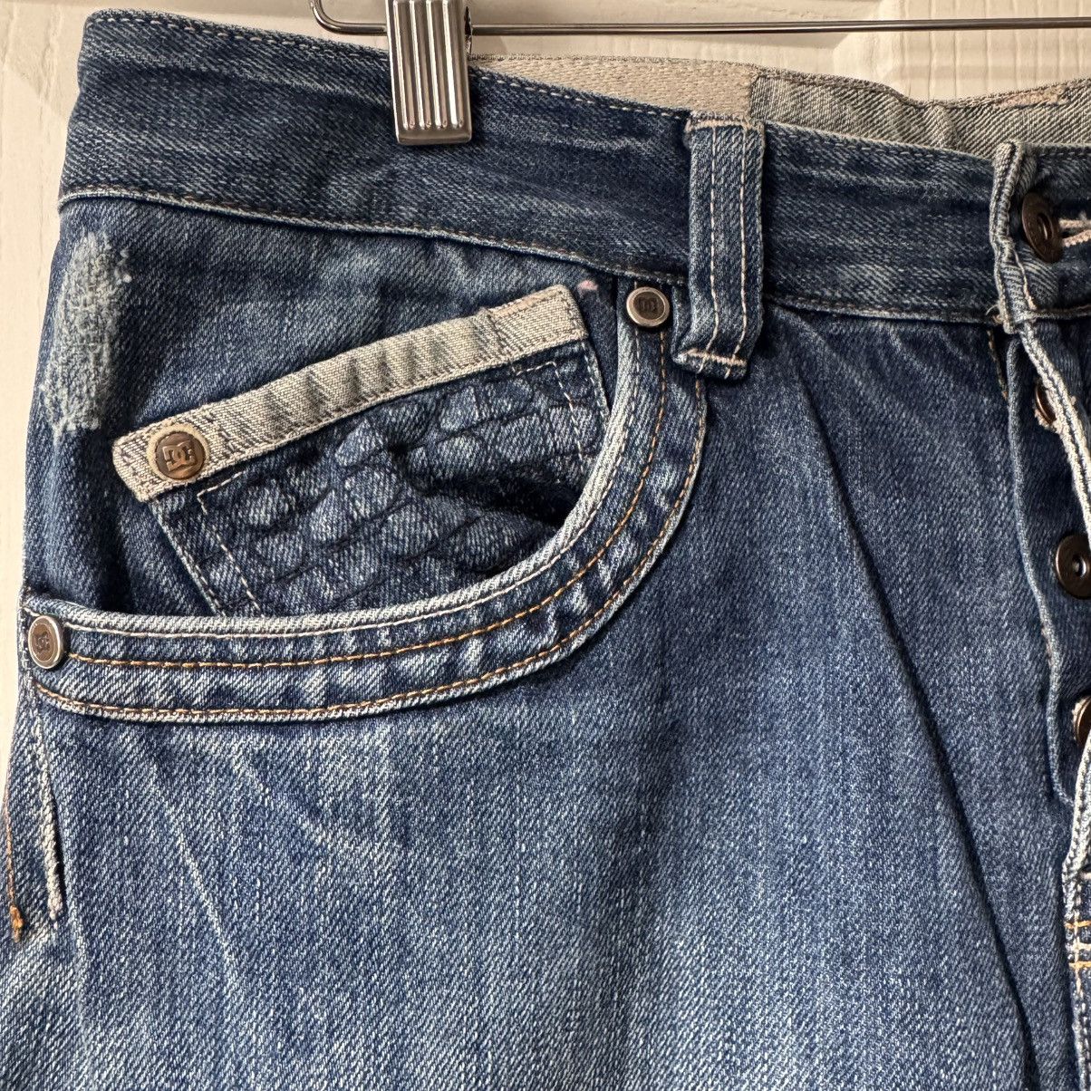 Dolce & Gabbana DOLCE & GABBANA distressed-style denim jeans, waist 84 cm Size US 32 / EU 48 - 4 Thumbnail