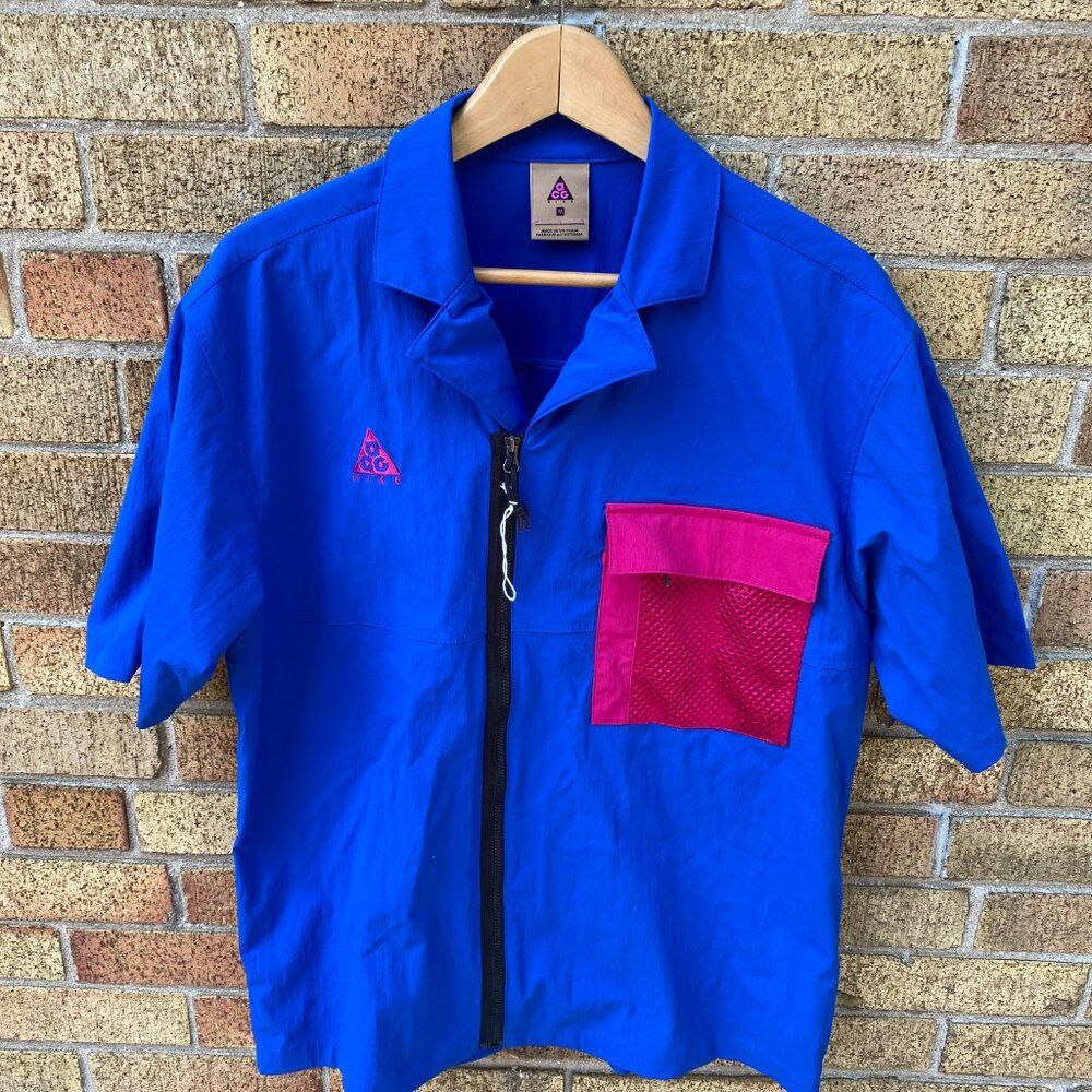 Nike ACG Nike ACG Short Sleeve Shirt Jacket Game Royal/Sport Fuchsia Size US M / EU 48-50 / 2 - 6 Thumbnail
