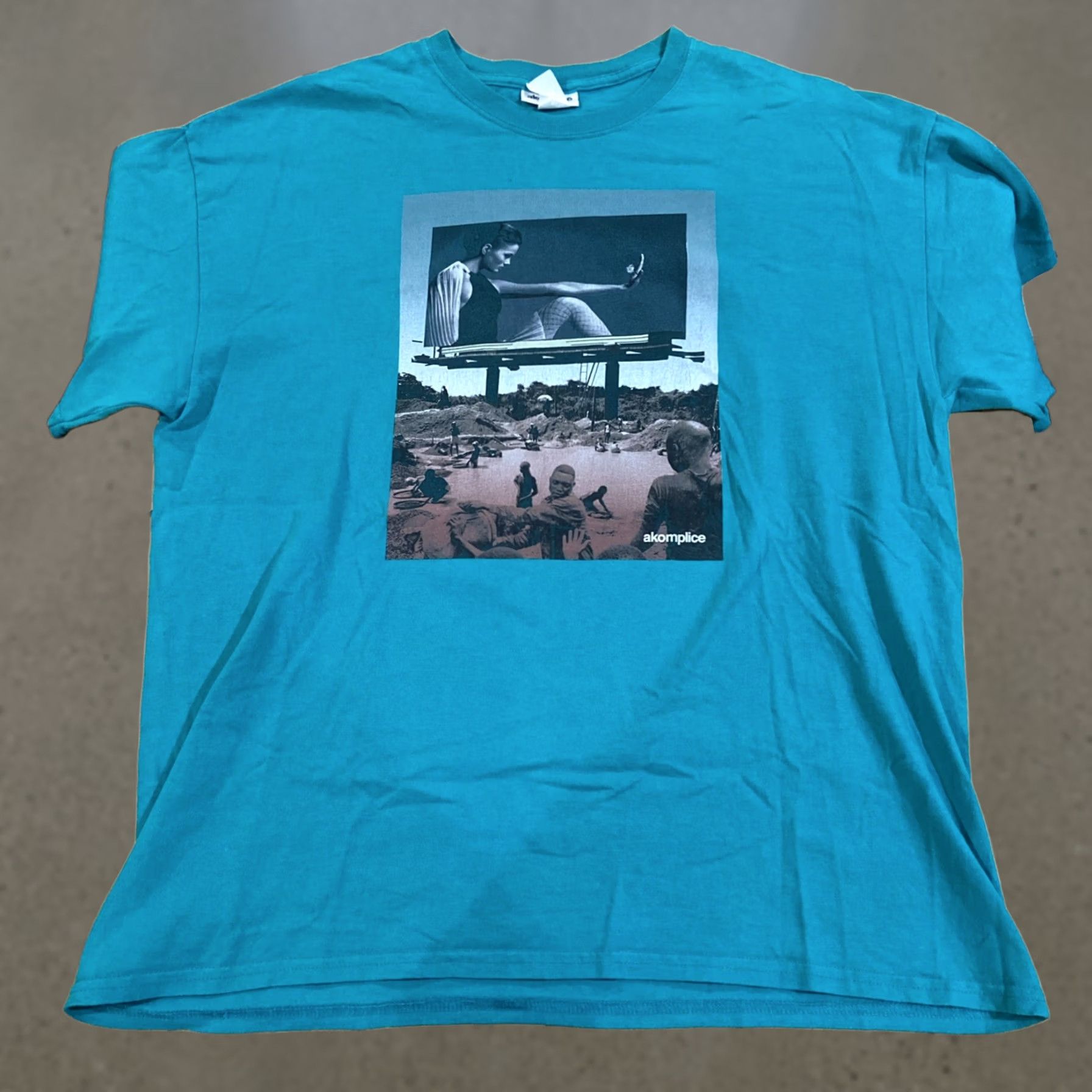 Vintage Akomplice T-Shirt Diamond Mine 2010's Mens XL Blue Short Sleeve Political Shirt Men Size US XL / EU 56 / 4 - 1 Thumbnail