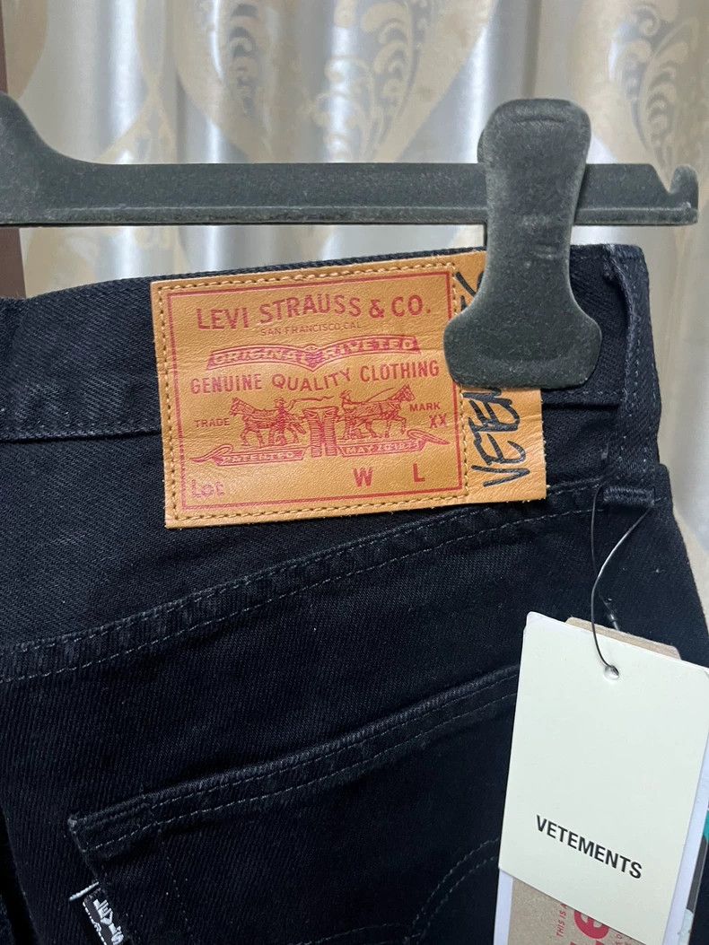 Vetements Vetements size s 19ss Show Patchwork Jeans 2506-Nextarrow Size US 28 / EU 44 - 4 Thumbnail