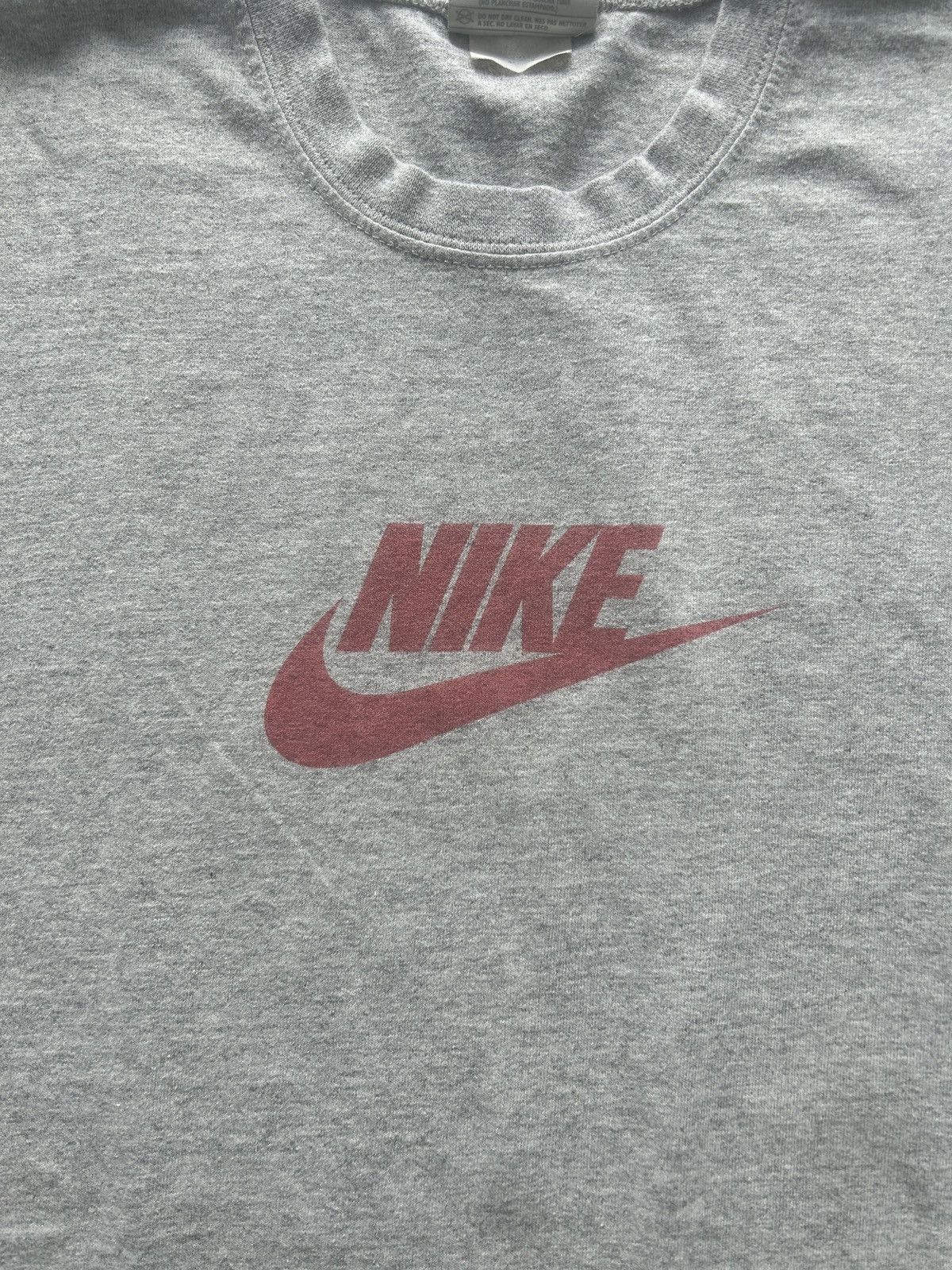 Nike × Vintage Vintage Y2K Nike Sleeveless Graphic Tee Size US M / EU 48-50 / 2 - 2 Thumbnail