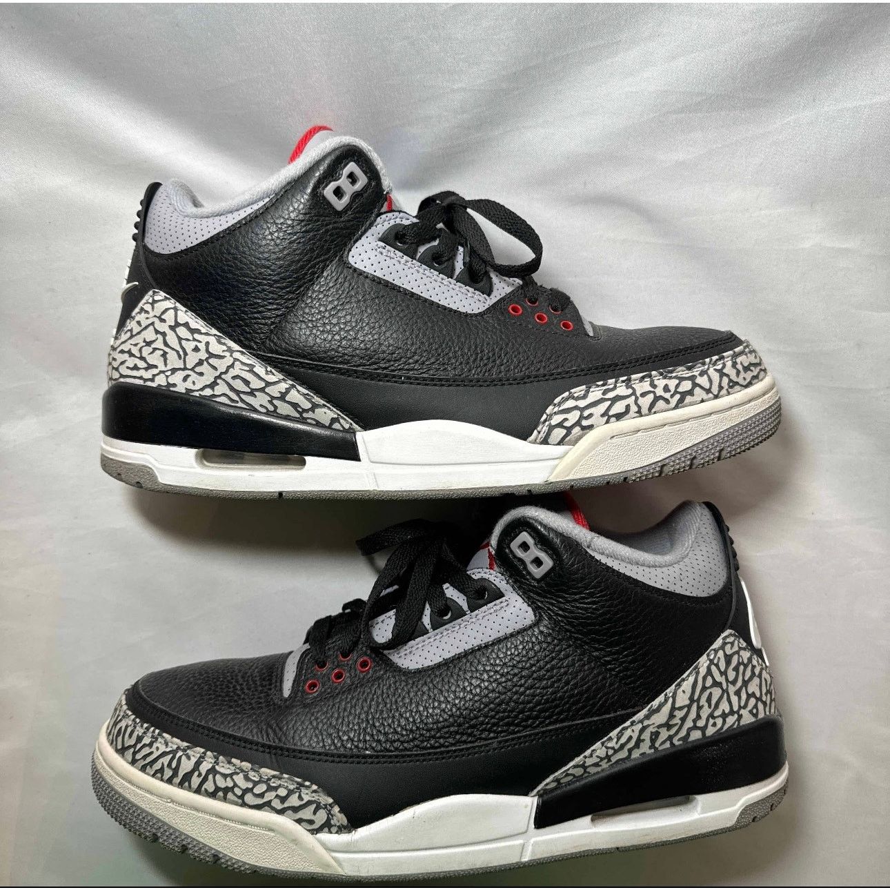 Jordan Brand × Nike Size 11 - Nike Air Jordan 3 Retro OG Black Cement 2018 Size US 11 / EU 44 - 2 Thumbnail