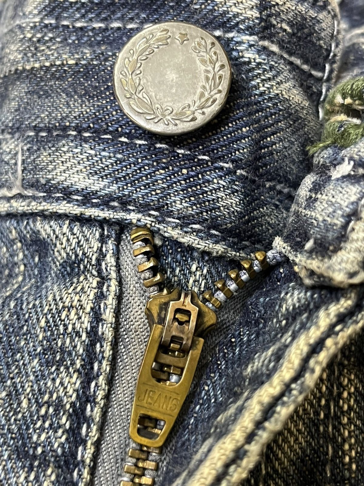 Japanese Brand Sick 90s japanese denim GL HEART mud wash dirty faded jeans Size US 31 - 18 Thumbnail