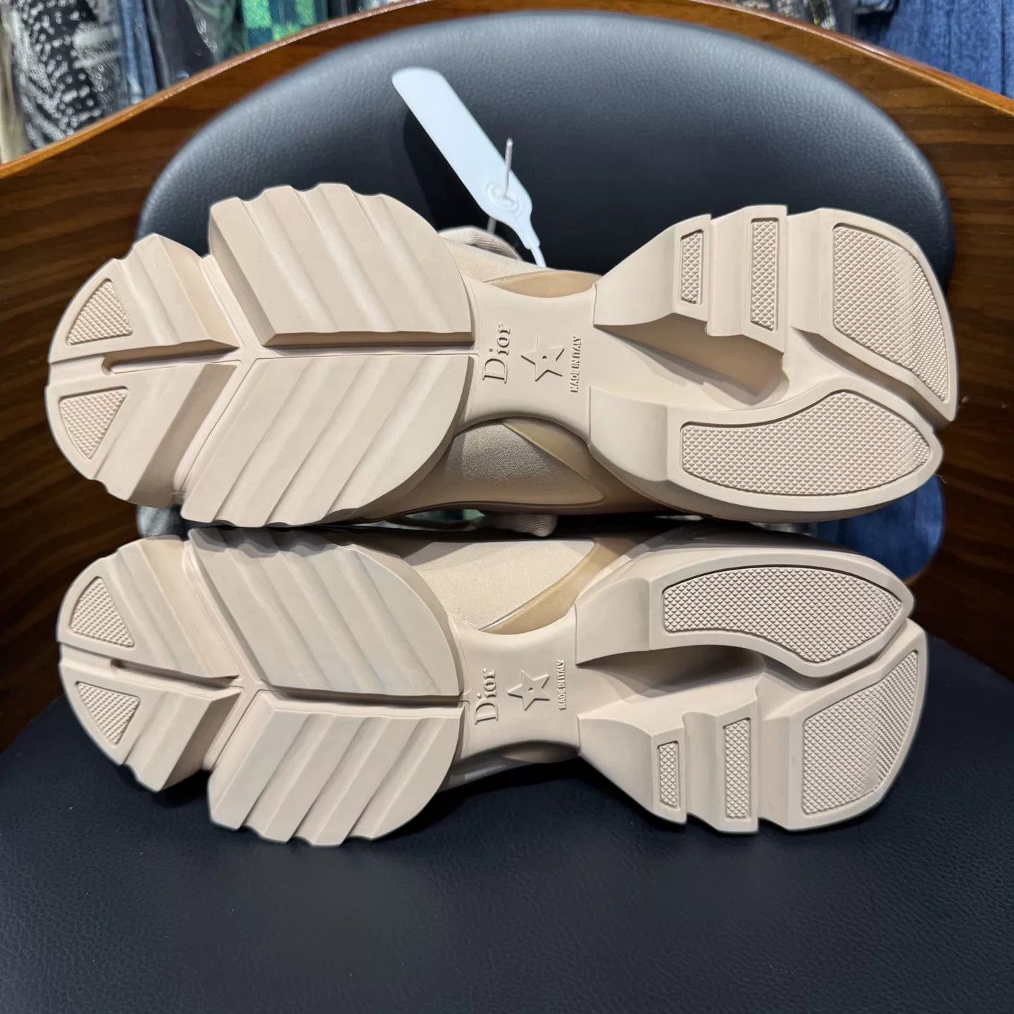 Dior DIOR D-Connect Lambskin Nude Sneakers 36.5 Worn Once Size US 6 / IT 36 - 8 Thumbnail