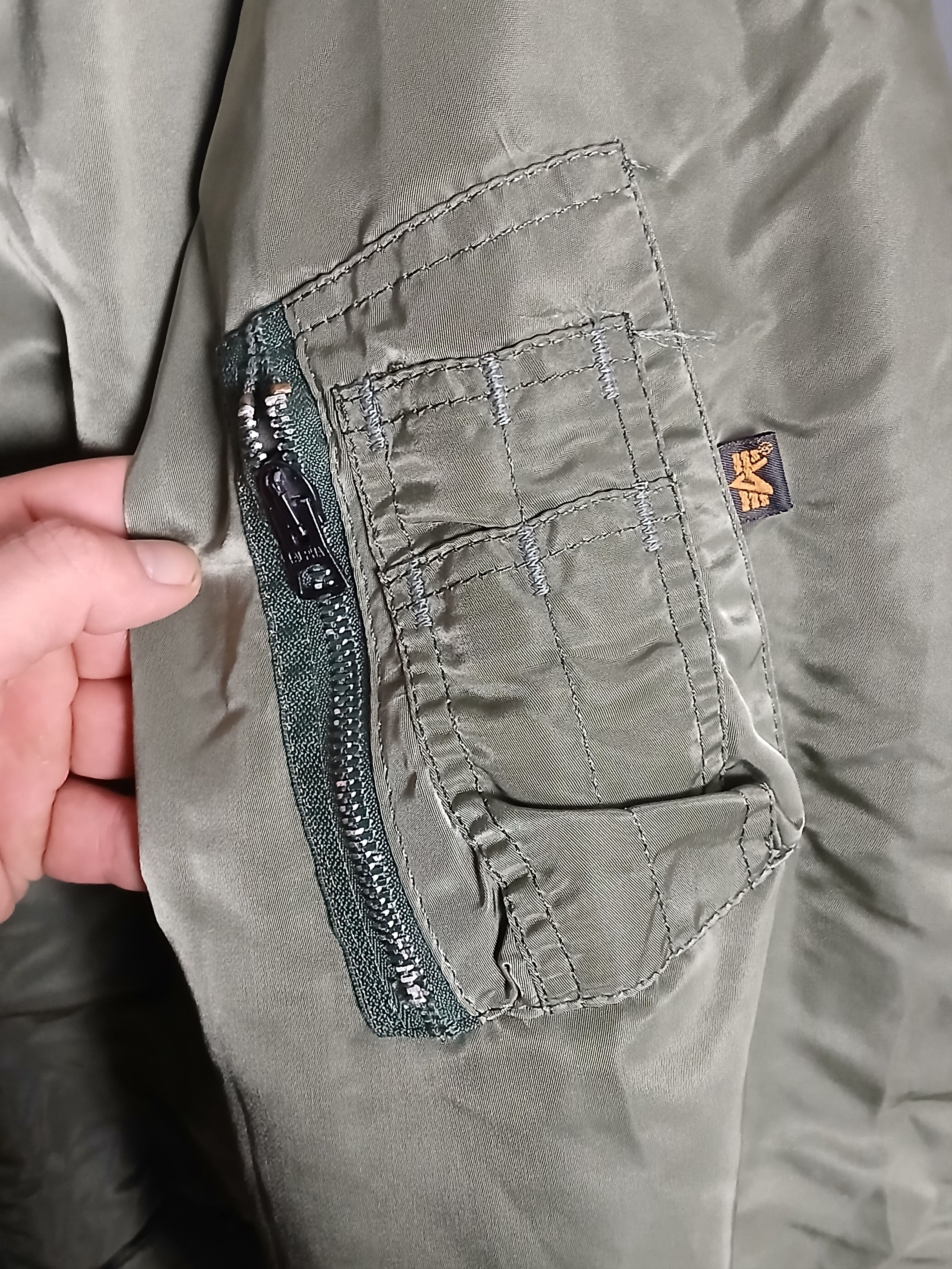 Alpha Industries Alpha Industries Doudle Sided Jacket Size US XL / EU 56 / 4 - 6 Thumbnail