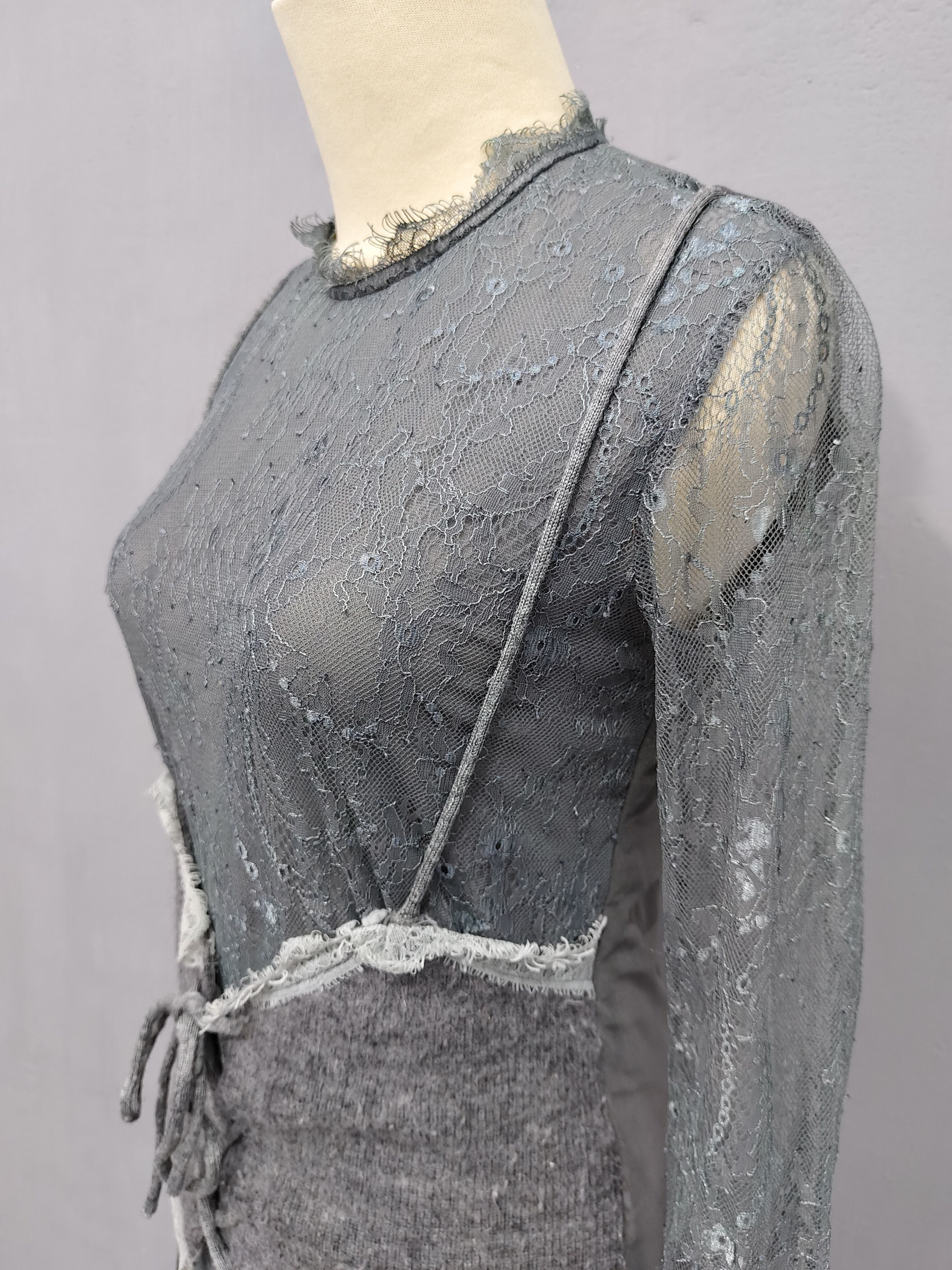 Seditionaries RARE❤️‍🔥W123 Set Mesh Lace Layered Y2K Gothic Top Size M / US 6-8 / IT 42-44 - 5 Thumbnail