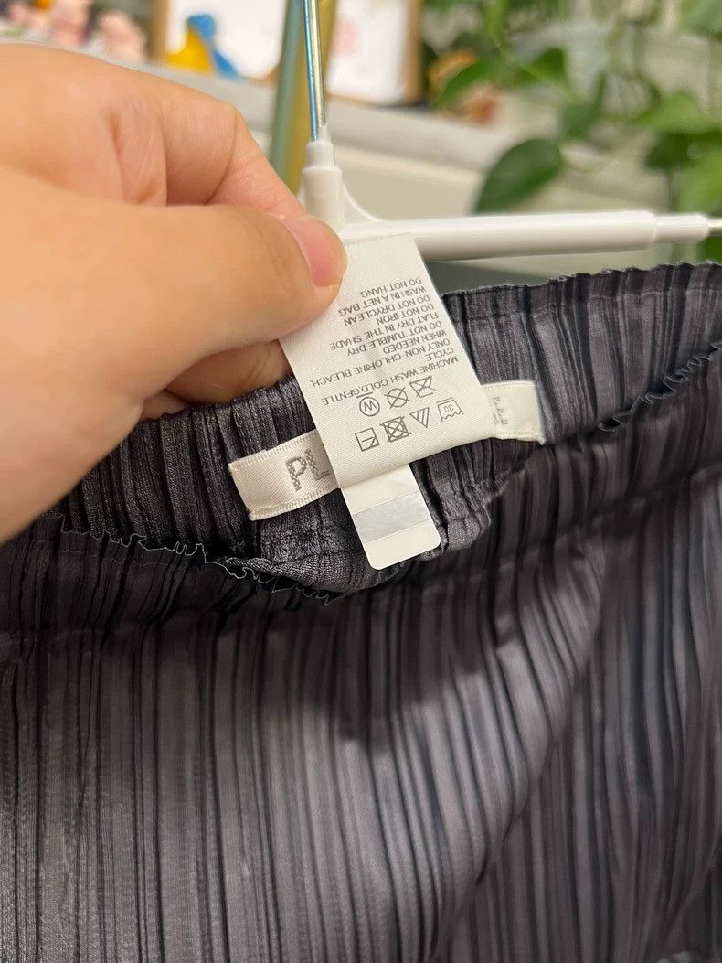 Issey Miyake Issey Miyake size:3 Grey irregular-shaped dress Size 42" / US 20 - 4 Thumbnail