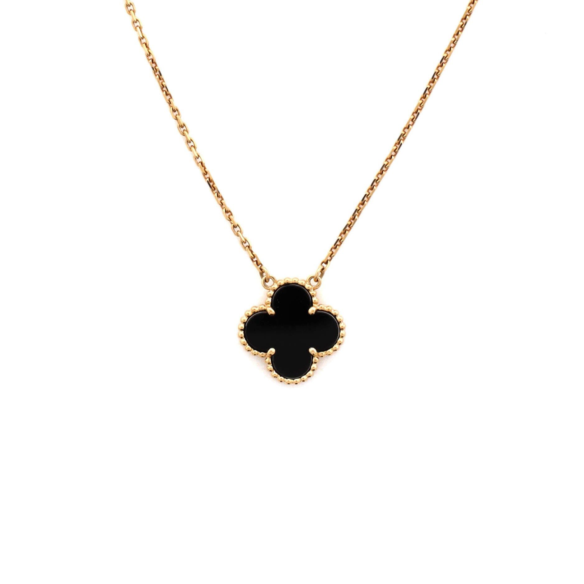 Van Cleef & Arpels Vintage Alhambra Pendant Necklace Size ONE SIZE - 1 Thumbnail