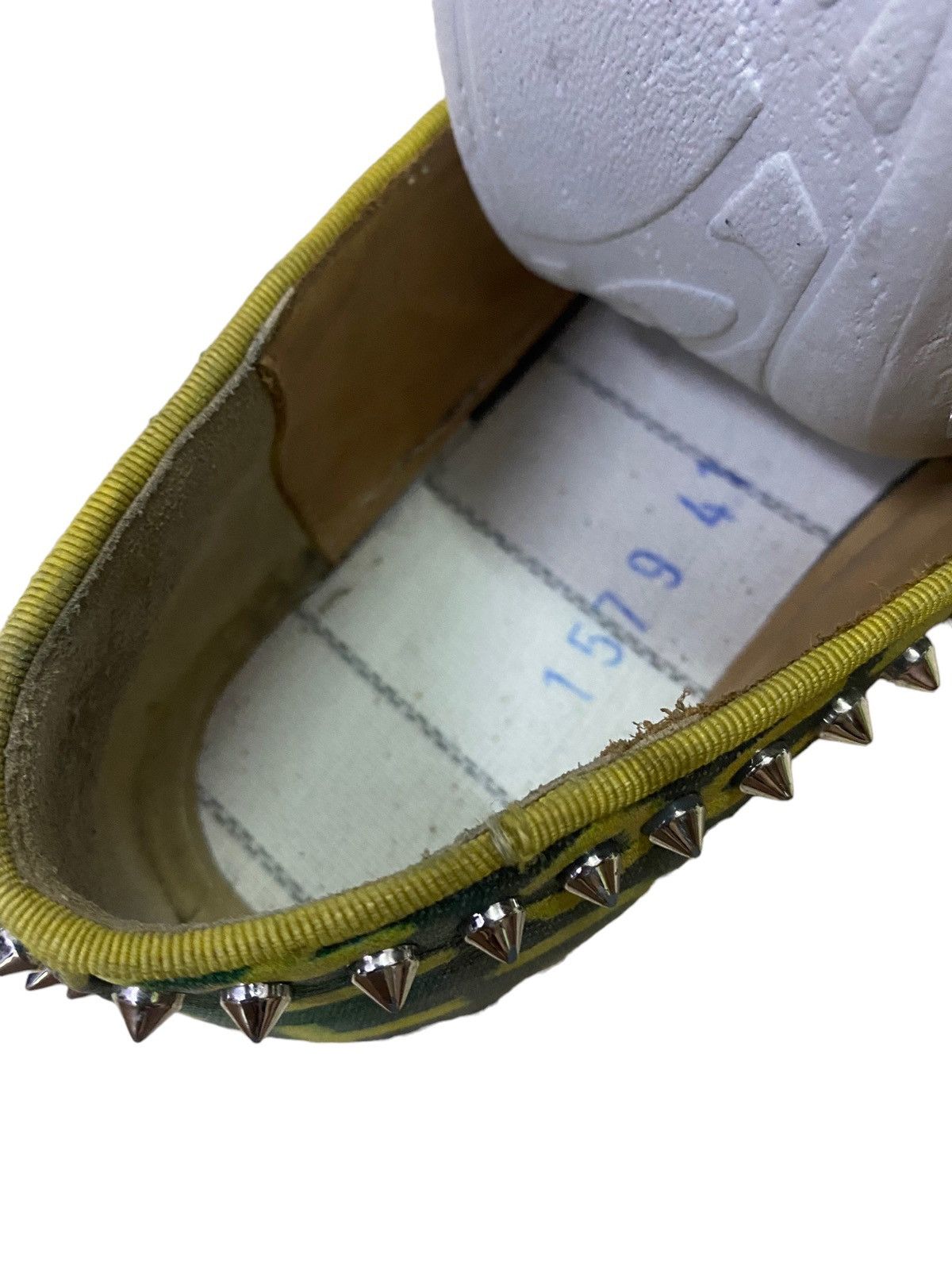 Christian Louboutin Christian Louboutin Studs Slip On Sneaker Size US 8 / EU 41 - 9 Thumbnail