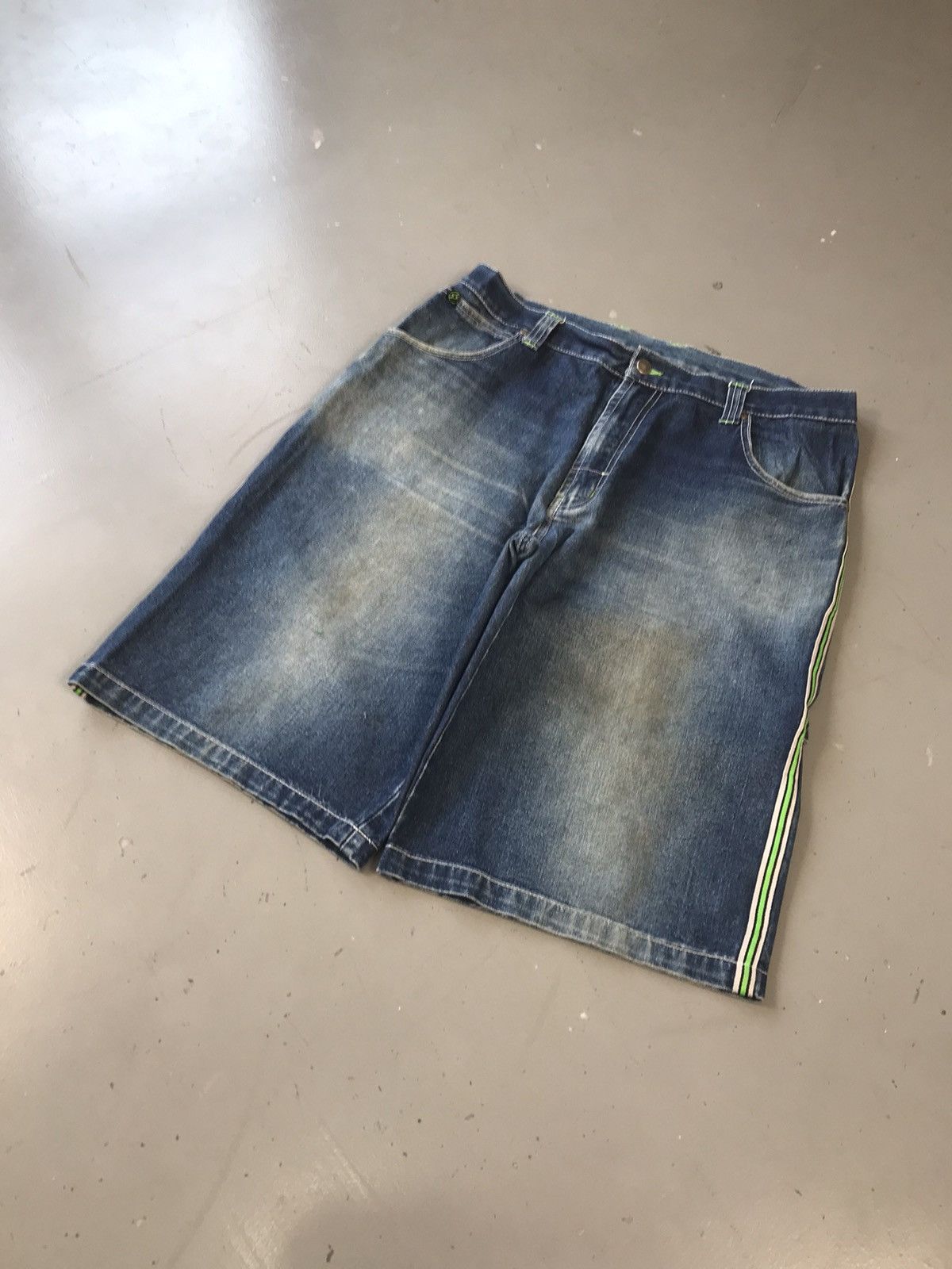 Dickies × Vintage Vintage lighting bolt SpellOut denim jort Size US 38 / EU 54 - 2 Thumbnail