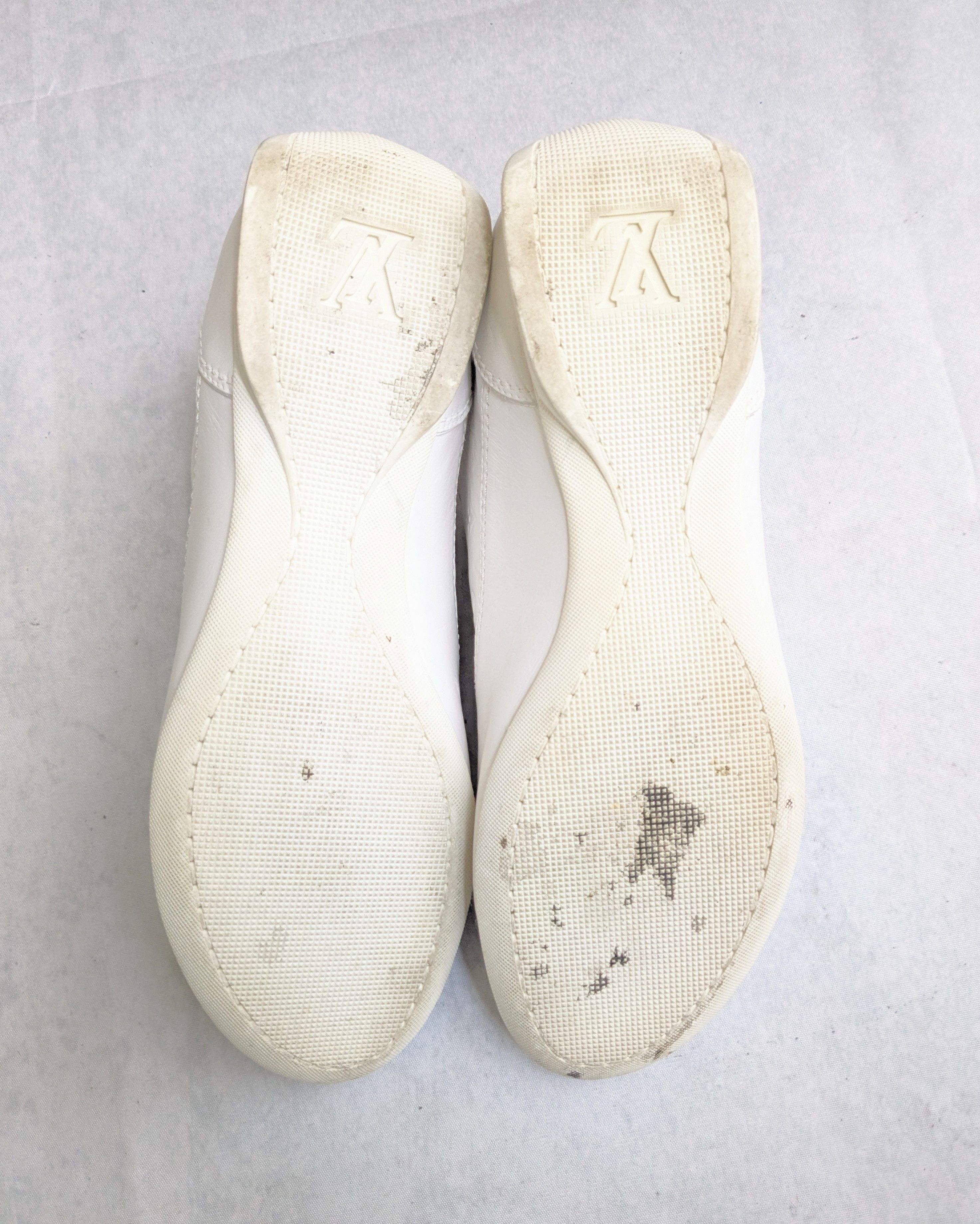 Louis Vuitton Louis Vuitton Sneakers White 7.5 Monogram Logo High Tops Size US 7.5 / EU 40-41 - 15 Thumbnail