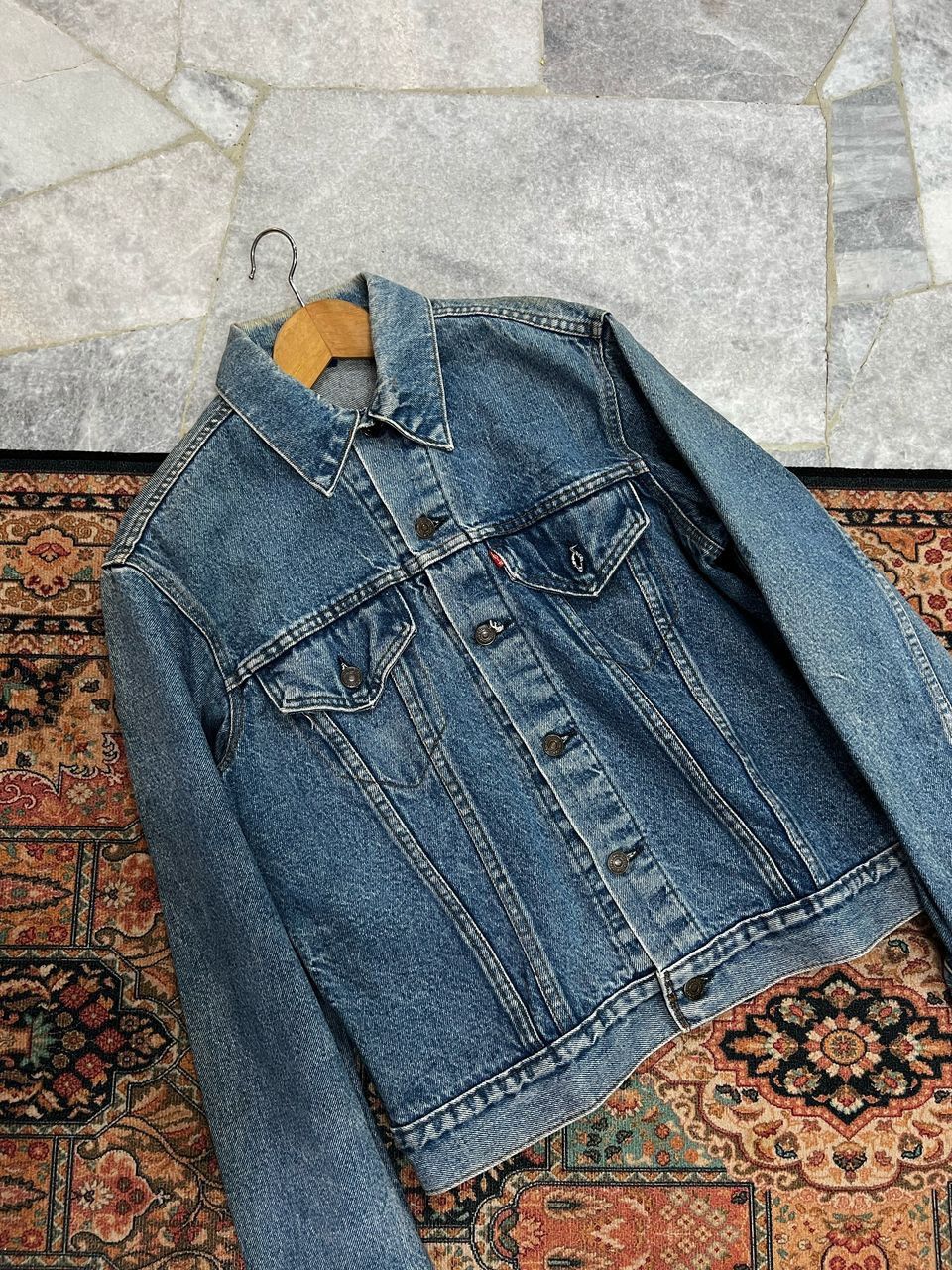 Levi's Levis 1970’s type3 Trucker Jacket Top Button 52 Size US M / EU 48-50 / 2 - 1 Thumbnail