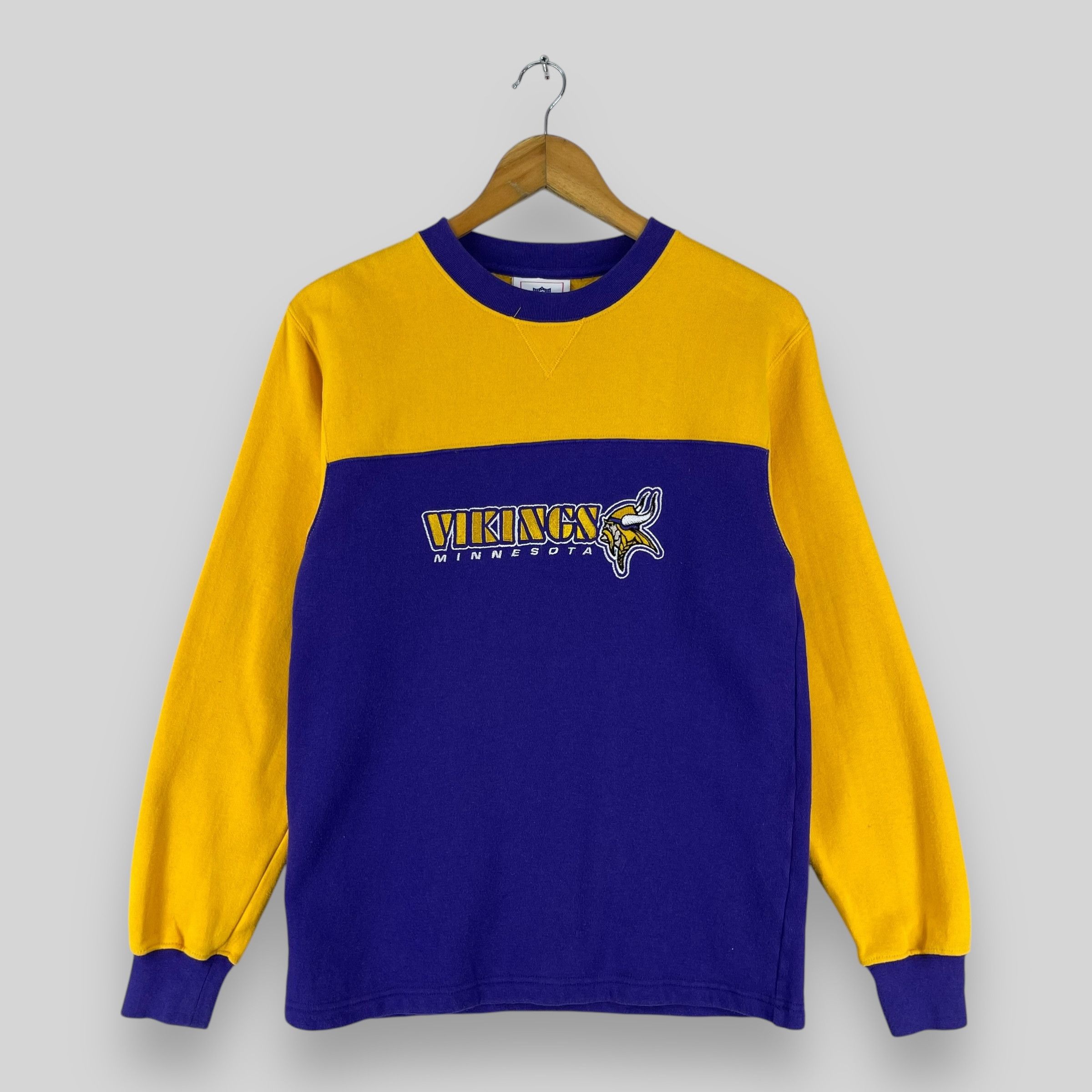 NFL Vintage Y2K Minnesota VIKINGS Nfl Embroidery Sweatshirt Size US S / EU 44-46 / 1 - 1 Thumbnail