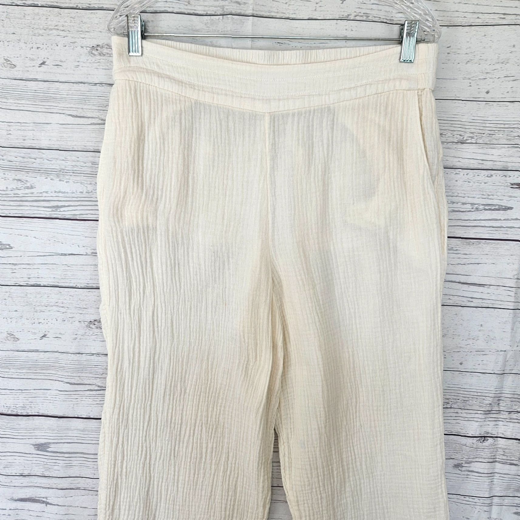 Soft Surroundings Soft Surroundings Womens Gauze Cropped Pants Sz Medium Cream Pull On Size 32" / US 10 / IT 46 - 2 Thumbnail