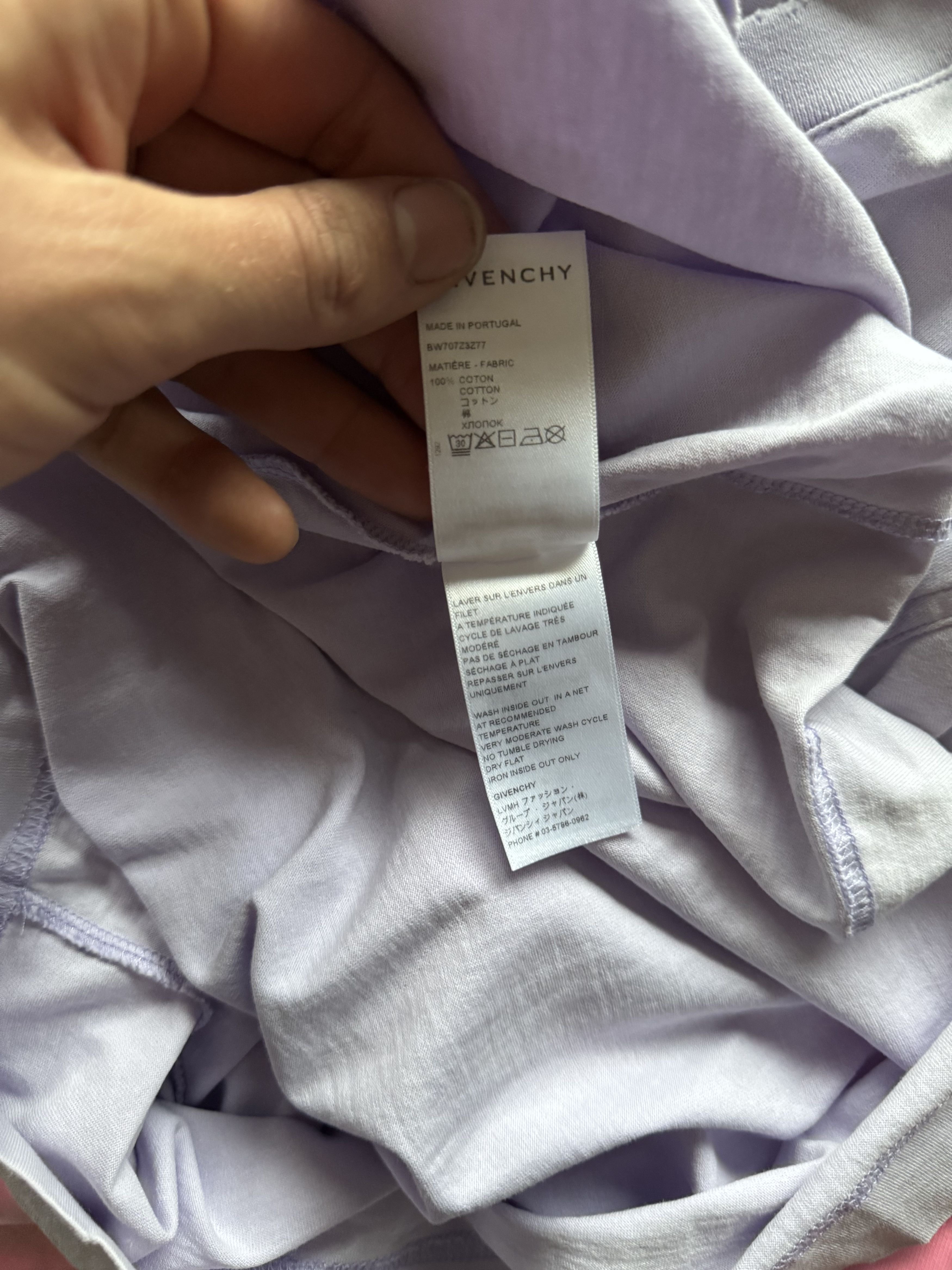 Givenchy Barbed Wire Flocked Logo T-Shirt Lilac Size US M / EU 48-50 / 2 - 13 Thumbnail