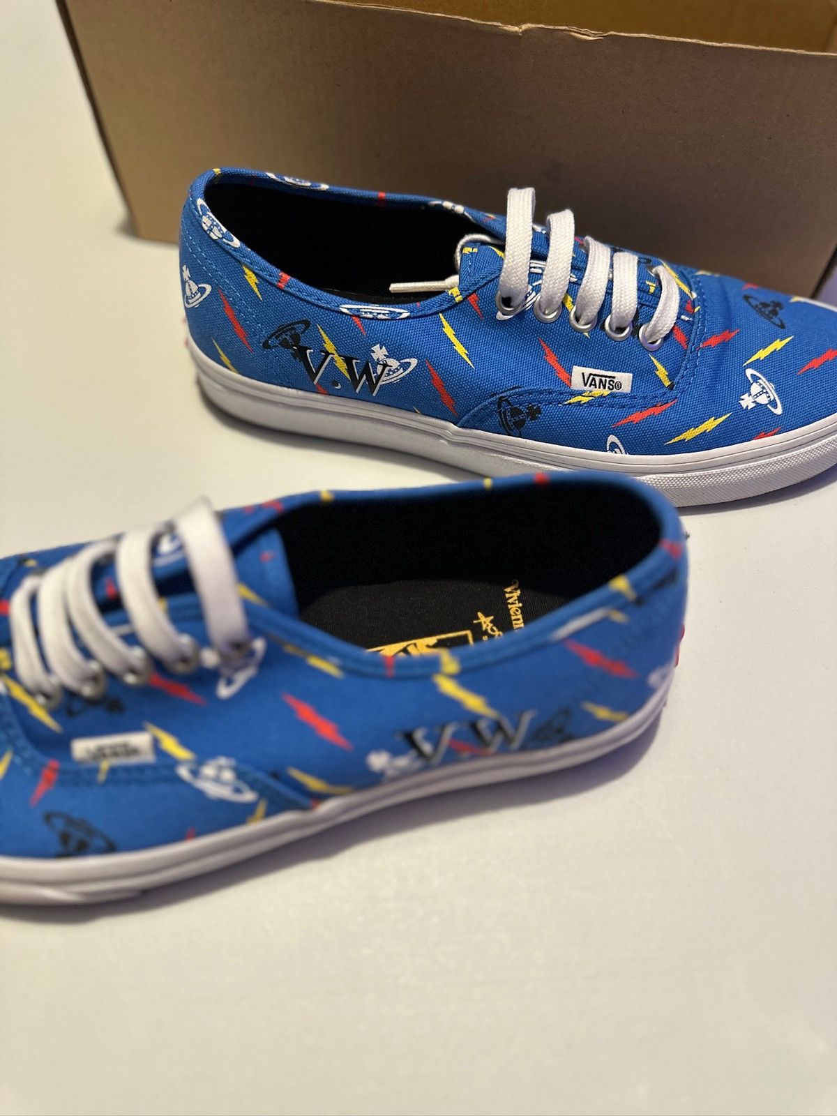 Vans Vans Authentic Vivienne Westwood Size US 7.5 / EU 40-41 - 3 Thumbnail