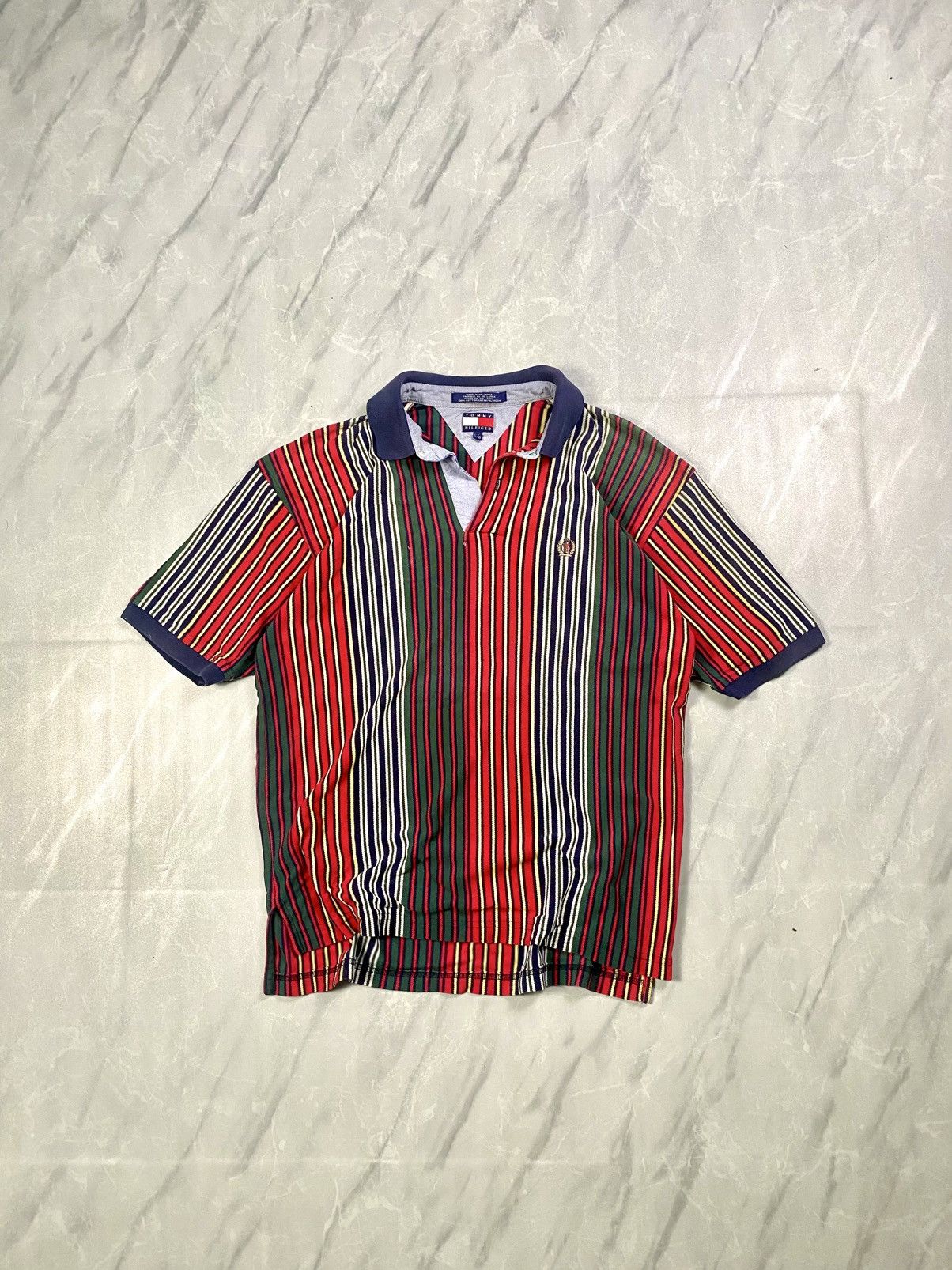 Tommy Hilfiger Vintage 00s Tommy Hilfiger Lion Crest Stripes Polos Size US L / EU 52-54 / 3 - 1 Thumbnail