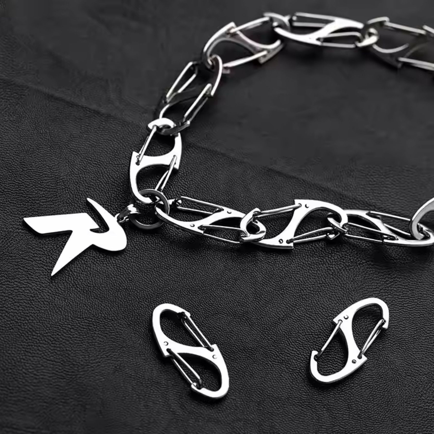 Other R Letter Clavicle Chain Necklace Size ONE SIZE - 3 Thumbnail