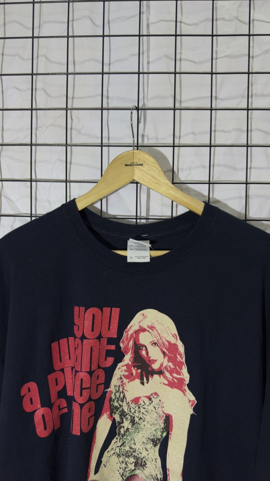 Band Tees Vintage 2009 britney spears tour tee shirt Size US XL / EU 56 / 4 - 13 Thumbnail