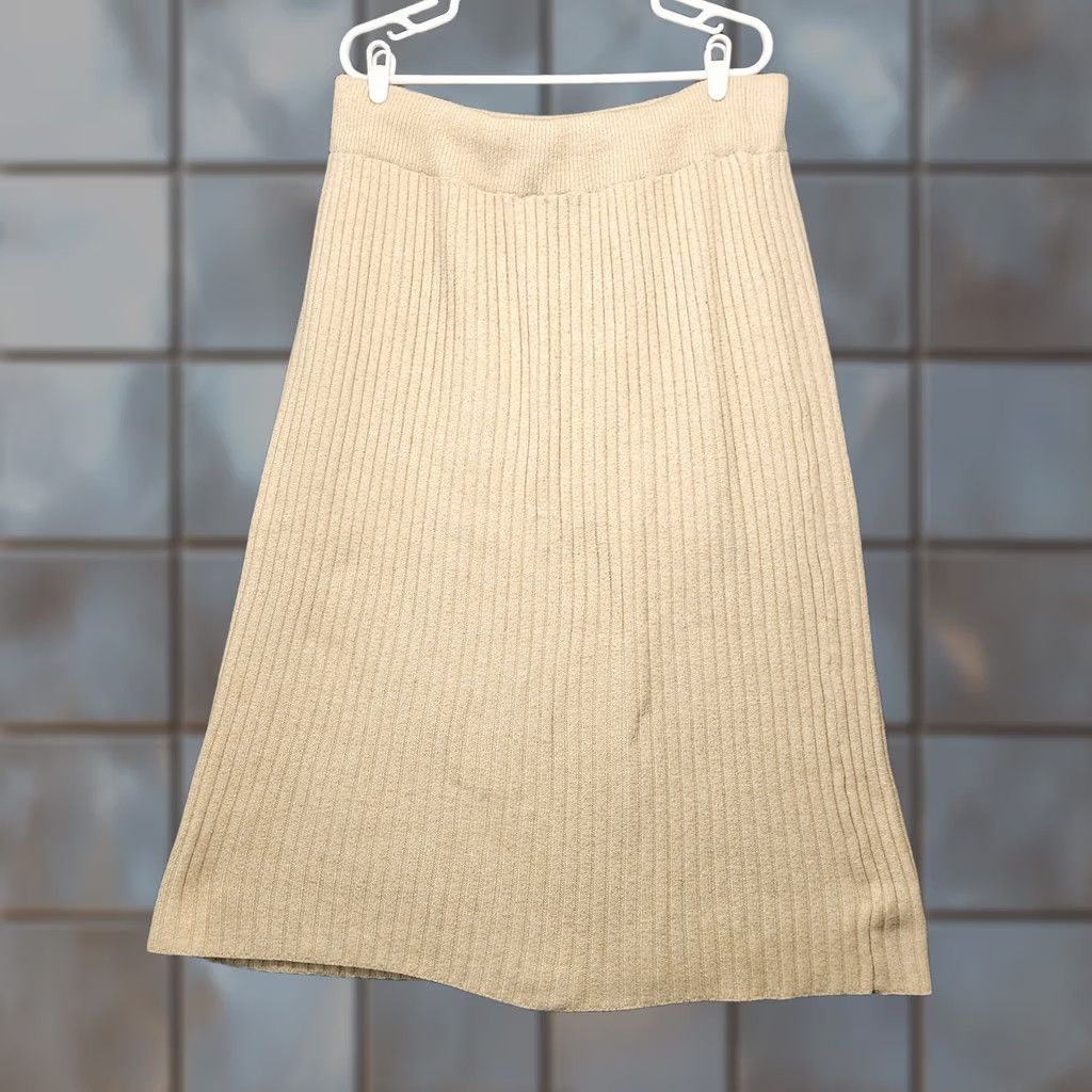 Vintage Time And Tru Skirt Womens 3XL Beige Ribbed Knit Pull On Stretch Midi Classic Size 40" / US 18 - 1 Thumbnail