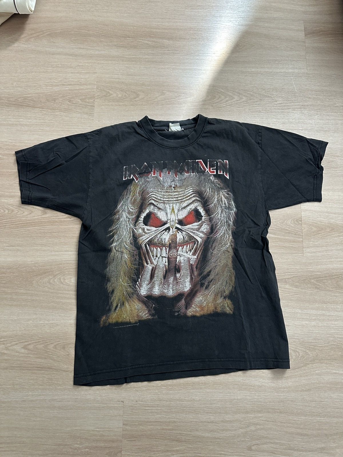 Iron Maiden Iron Maiden 1997 Middle Finger Vintage Printed Band T-Shirt Size US XL / EU 56 / 4 - 1 Thumbnail