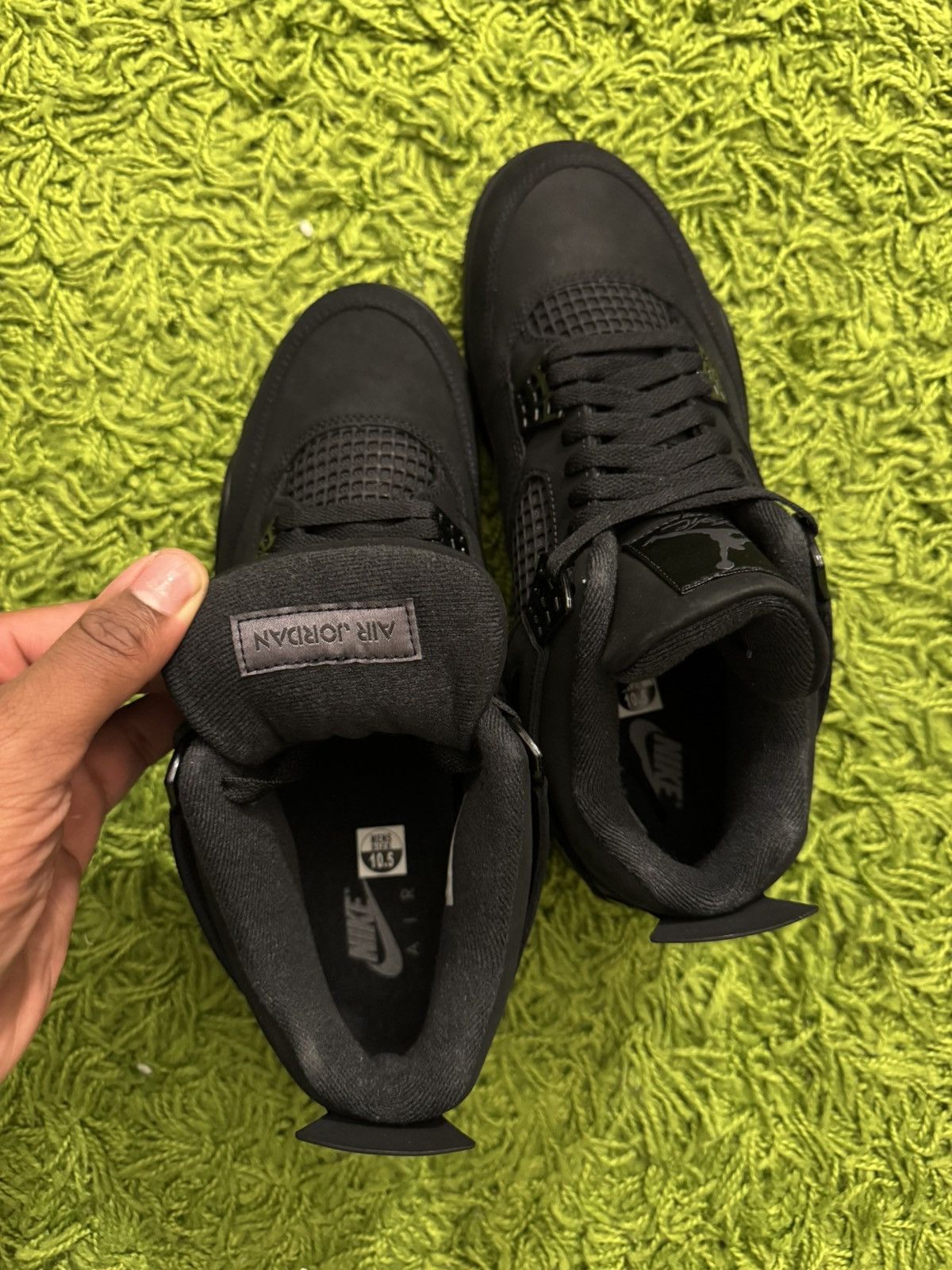 Jordan 4 Retro Black Cat (2025)