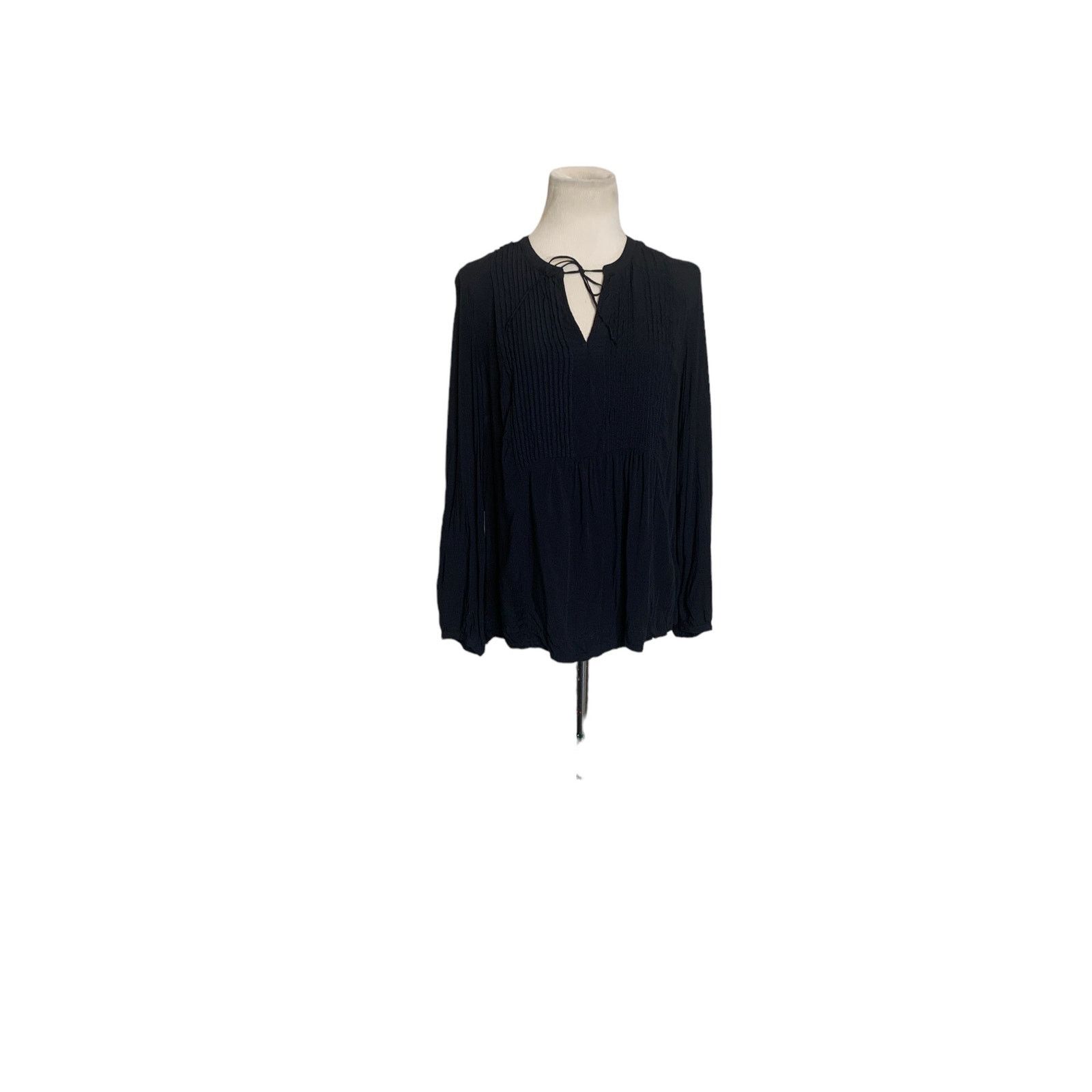 Old Navy Old Navy black long sleeves tunic top size Small Size S / US 4 / IT 40 - 8 Thumbnail