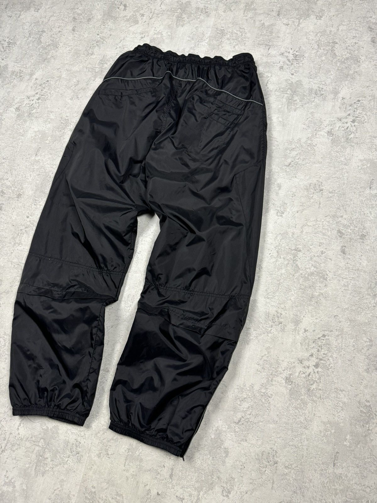 Nike Vintage Nike Y2K Streetwear Sportswear Track Pants Size L Size US 34 / EU 50 - 13 Thumbnail