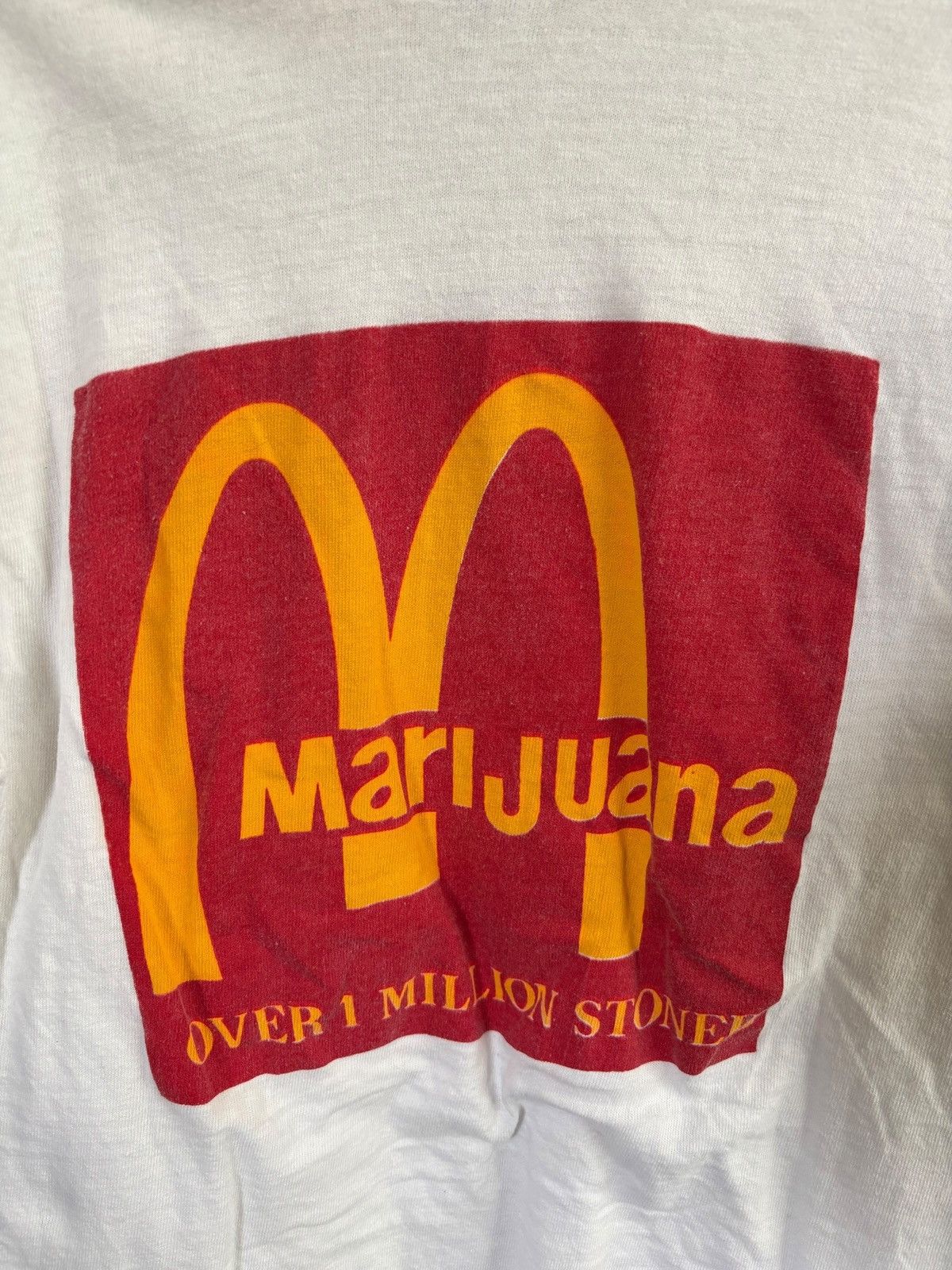 Vintage Vintage McDonalds Mazatlán Marijuana T-Shirt Size US M / EU 48-50 / 2 - 5 Thumbnail