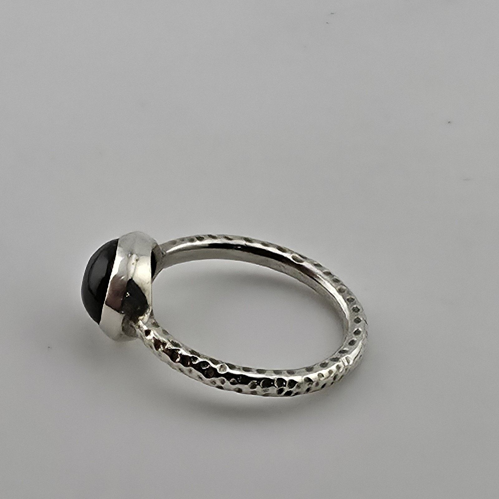 Other Sterling Silver 925 Amber Cabochon Ring Hammered Band 7.5 Size ONE SIZE - 9 Thumbnail