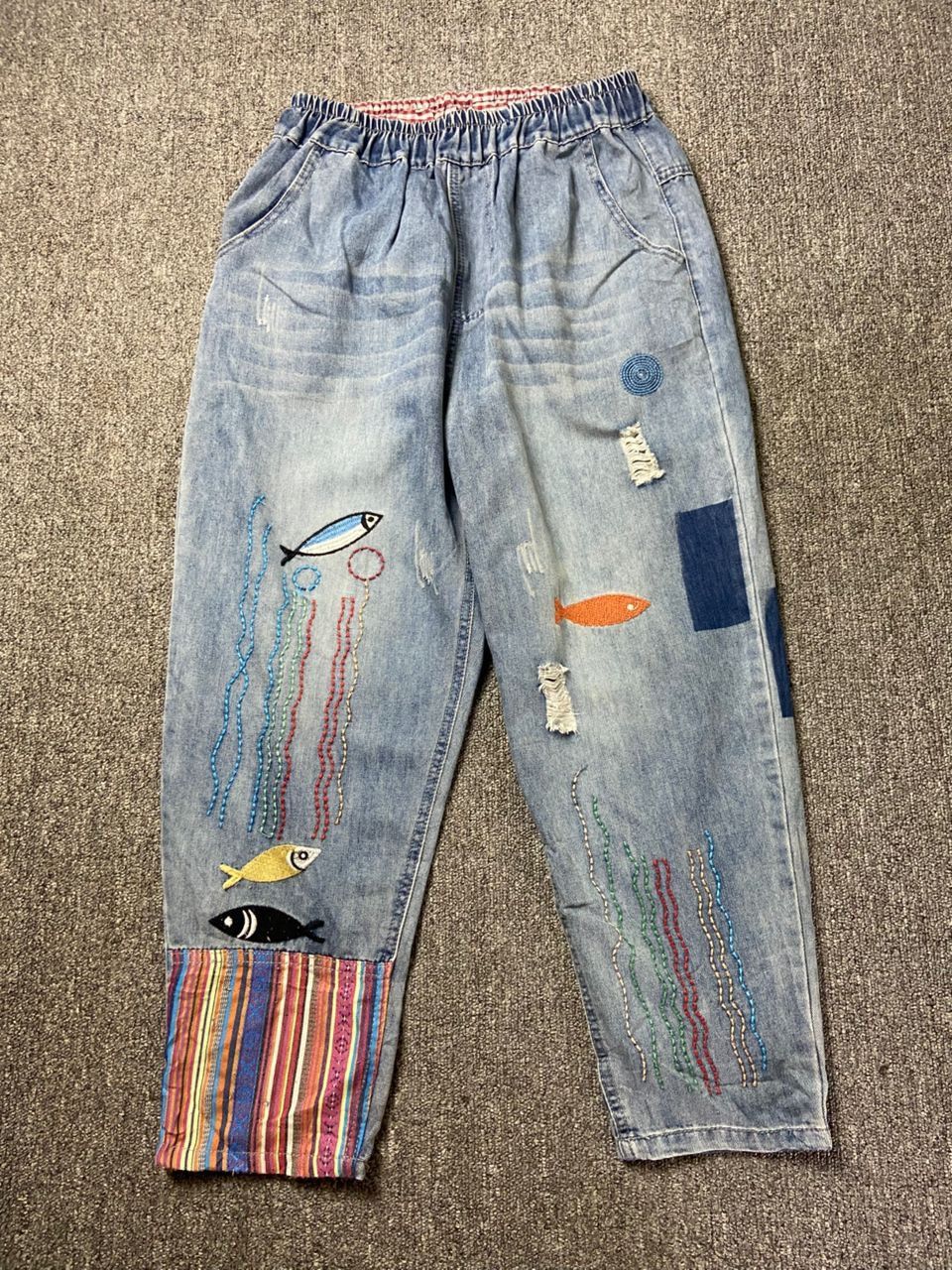 Japanese Brand K.Three Brand Retro Fish Embroidery Jeans (197) Size US 26 / EU 42 - 1 Thumbnail