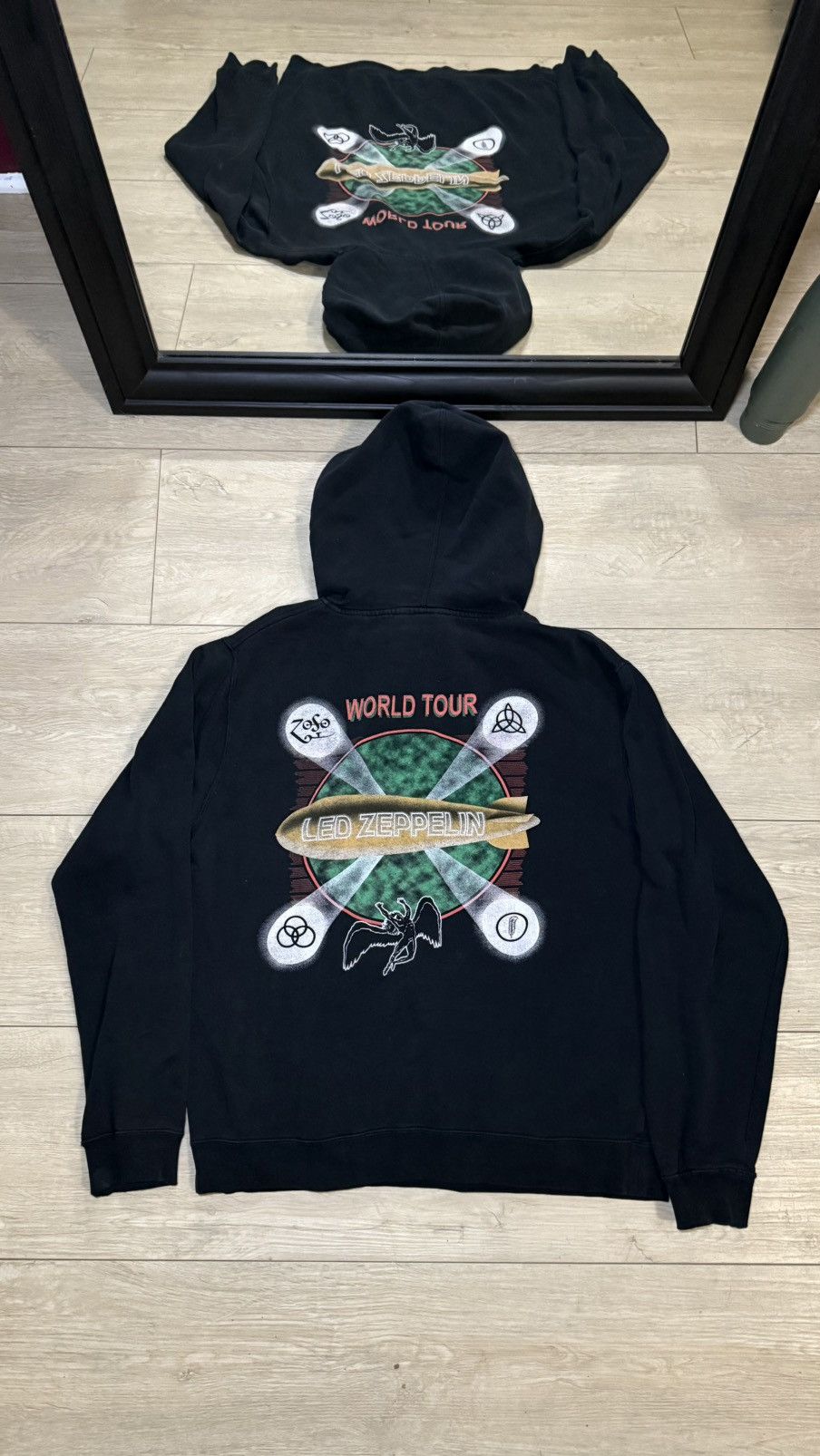 Giant Vintage / Y2K 2005 LED Zeppelin World Tour Band Hoodie Size US M / EU 48-50 / 2 - 1 Thumbnail