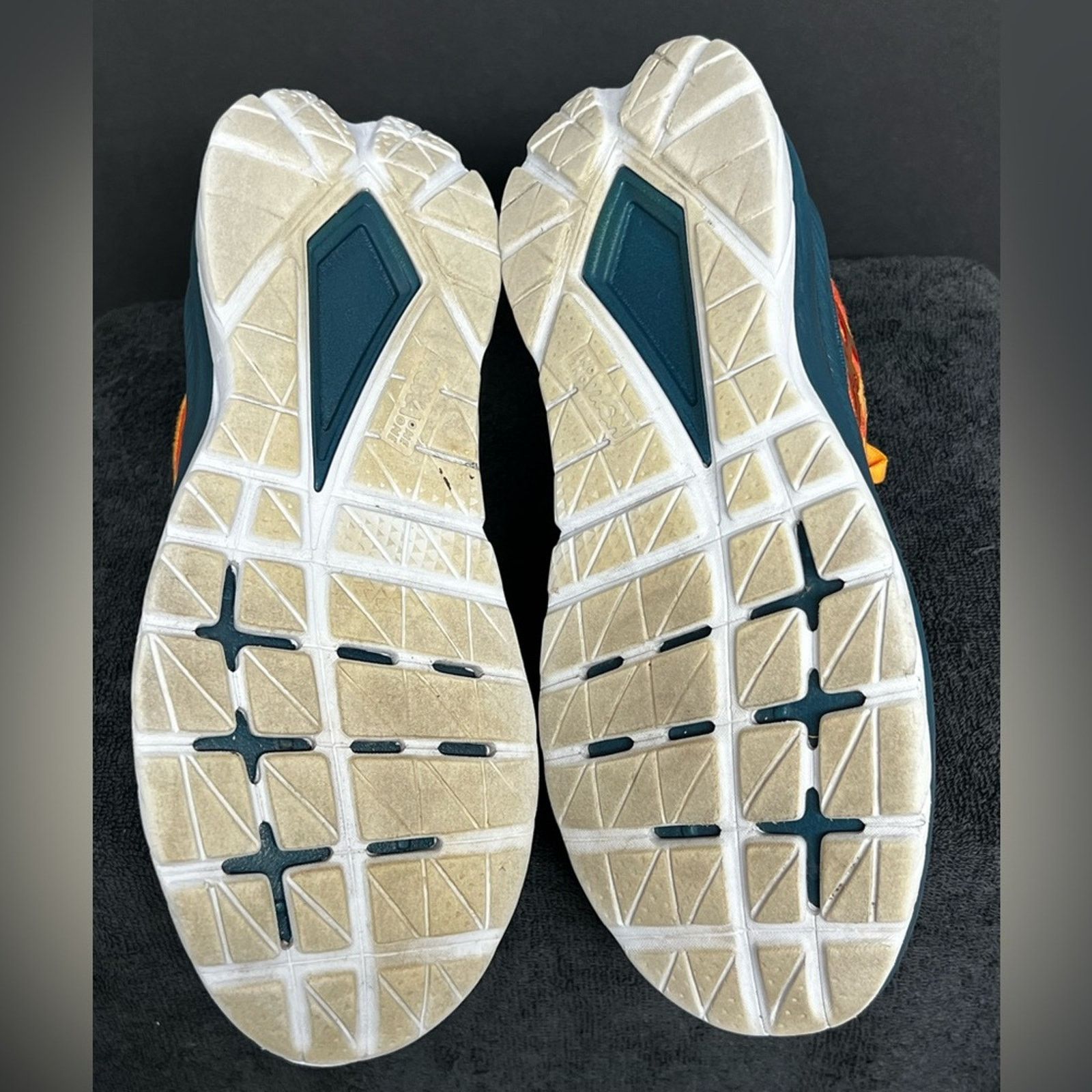 Hoka Hoka One Womens Mach Supersonic Orange Running Shoes 9.5 B Size US 9.5 / IT 39.5 - 8 Thumbnail