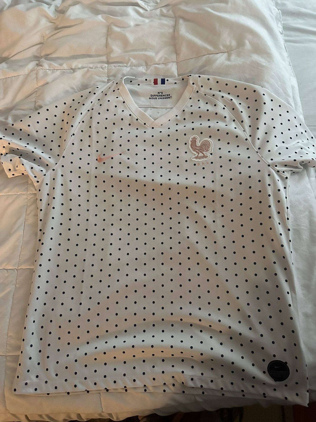 Nike France Jersey Adult XL White Nike 2019 Away World Cup Size US XL / EU 56 / 4 - 1 Thumbnail