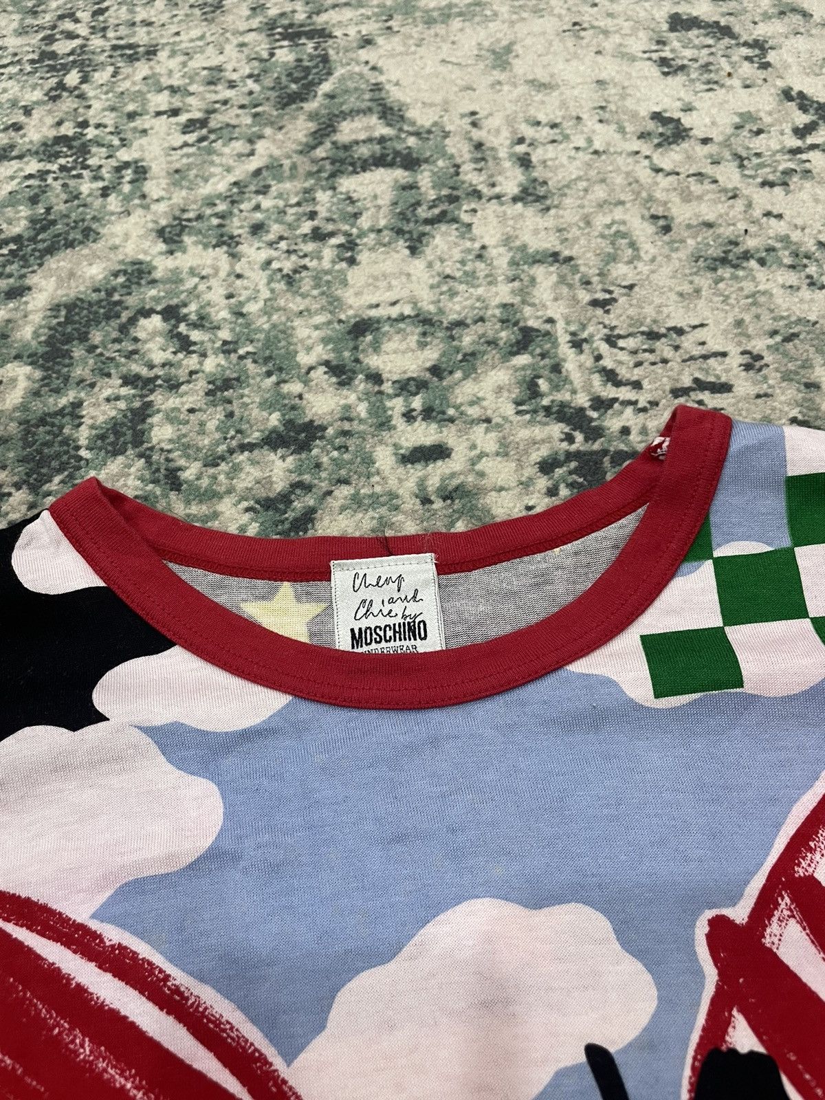Moschino AW1996 Moschino “ Open Your Hearts‘’ T-Shirt Size Medium Size US M / EU 48-50 / 2 - 7 Thumbnail