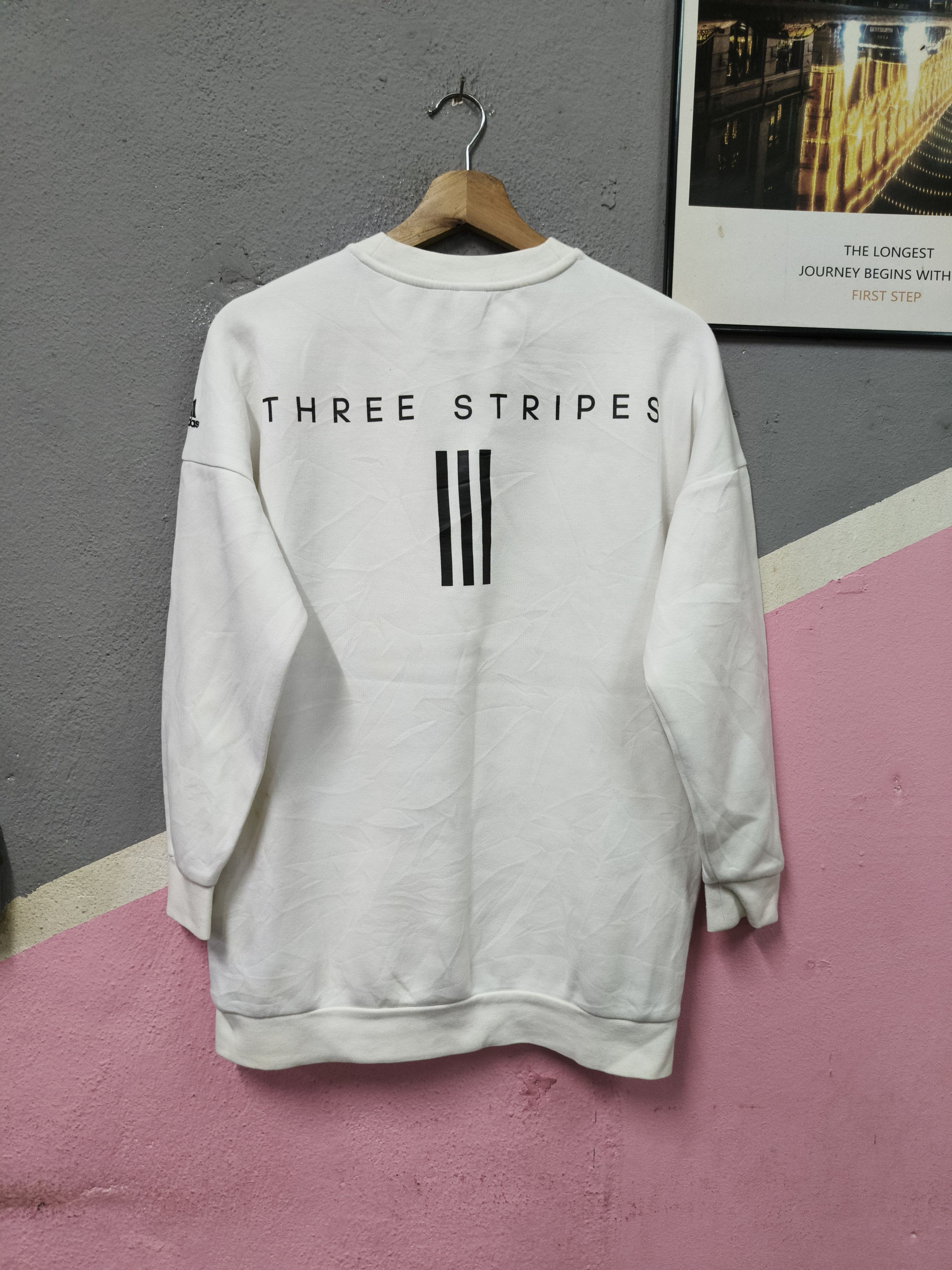 Adidas ADIDAS THREE STRIPE WHITE SWEATSHIRT Size S / US 4 / IT 40 - 1 Thumbnail