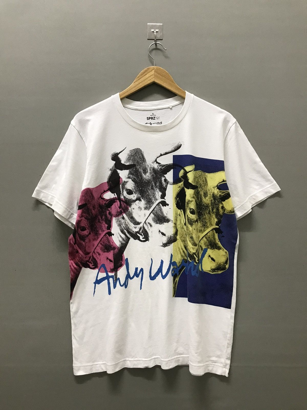 Andy Warhol × Uniqlo Andy Warhol x Uniqlo Cow Pop Art Tee Size US XL / EU 56 / 4 - 1 Thumbnail