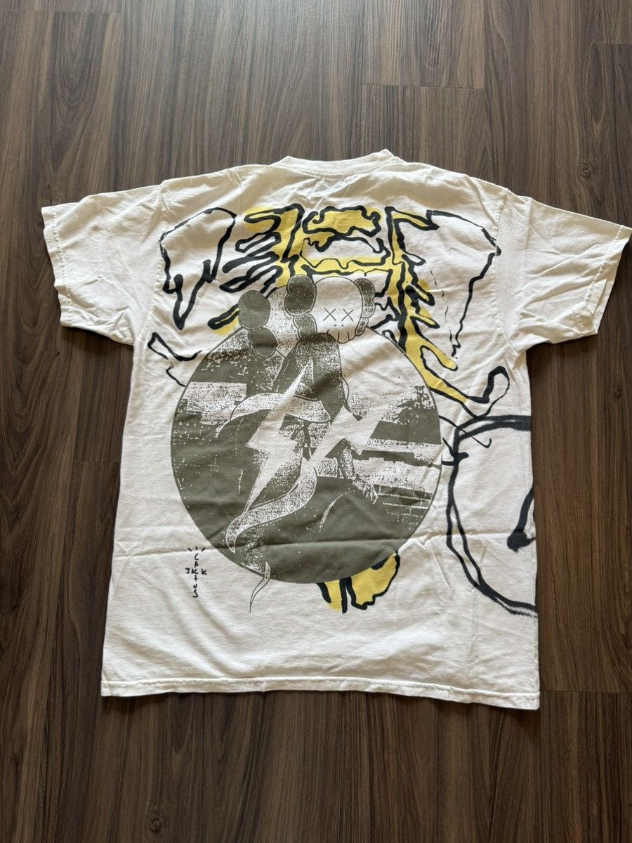 Fragment Design × Kaws × Travis Scott Travis Scott Cactus Jack x KAWS x Fragment Tee Yellow XL Size US XL / EU 56 / 4 - 2 Thumbnail
