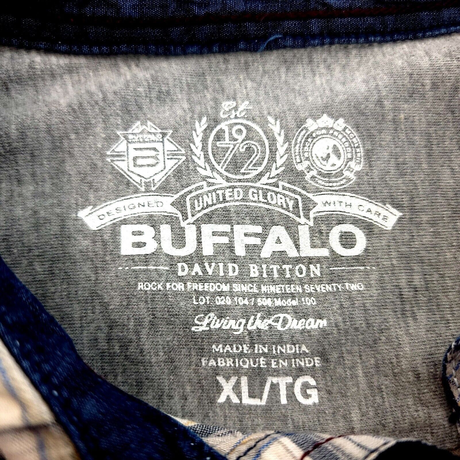 Buffalo David Bitton Buffalo David Bitton XL Tan Blue Plaid Slip Cuff Pocket Dres Size US XL / EU 56 / 4 - 10 Thumbnail