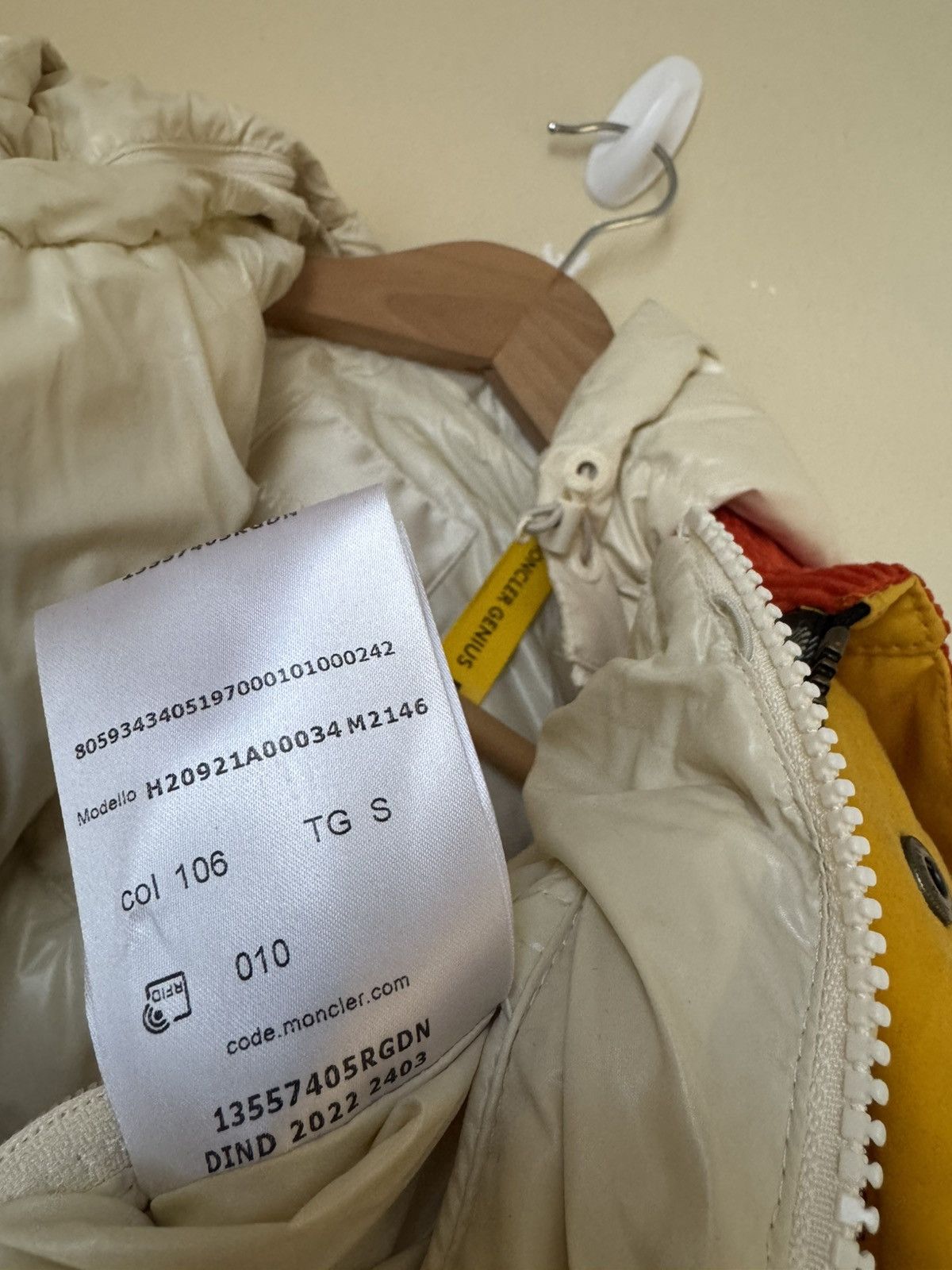 Moncler Moncler x Barbour Wright Jacket Yellow Small Size US S / EU 44-46 / 1 - 19 Thumbnail