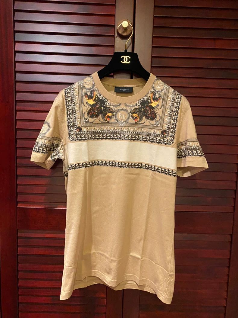 Givenchy Givenchy 1FW Showpiece Short Sleeve Size US S / EU 44-46 / 1 - 1 Thumbnail