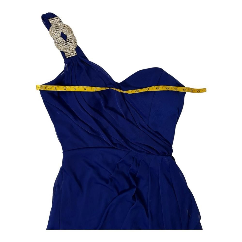 Designer Xscape l One Shoulder Ruched Evening Gown Size 8 Size M / US 6-8 / IT 42-44 - 6 Thumbnail