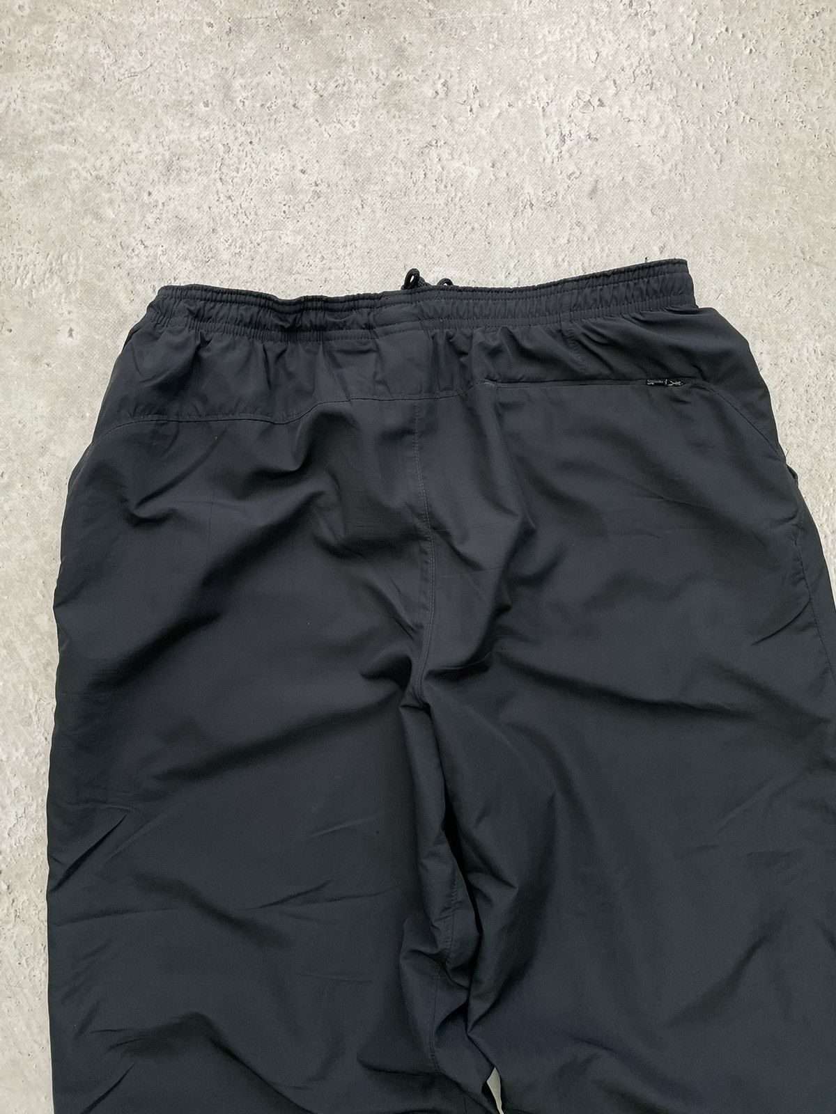 Nike Nike Black Track Pants Green Stripe Y2K Tech Size US 35 - 10 Thumbnail