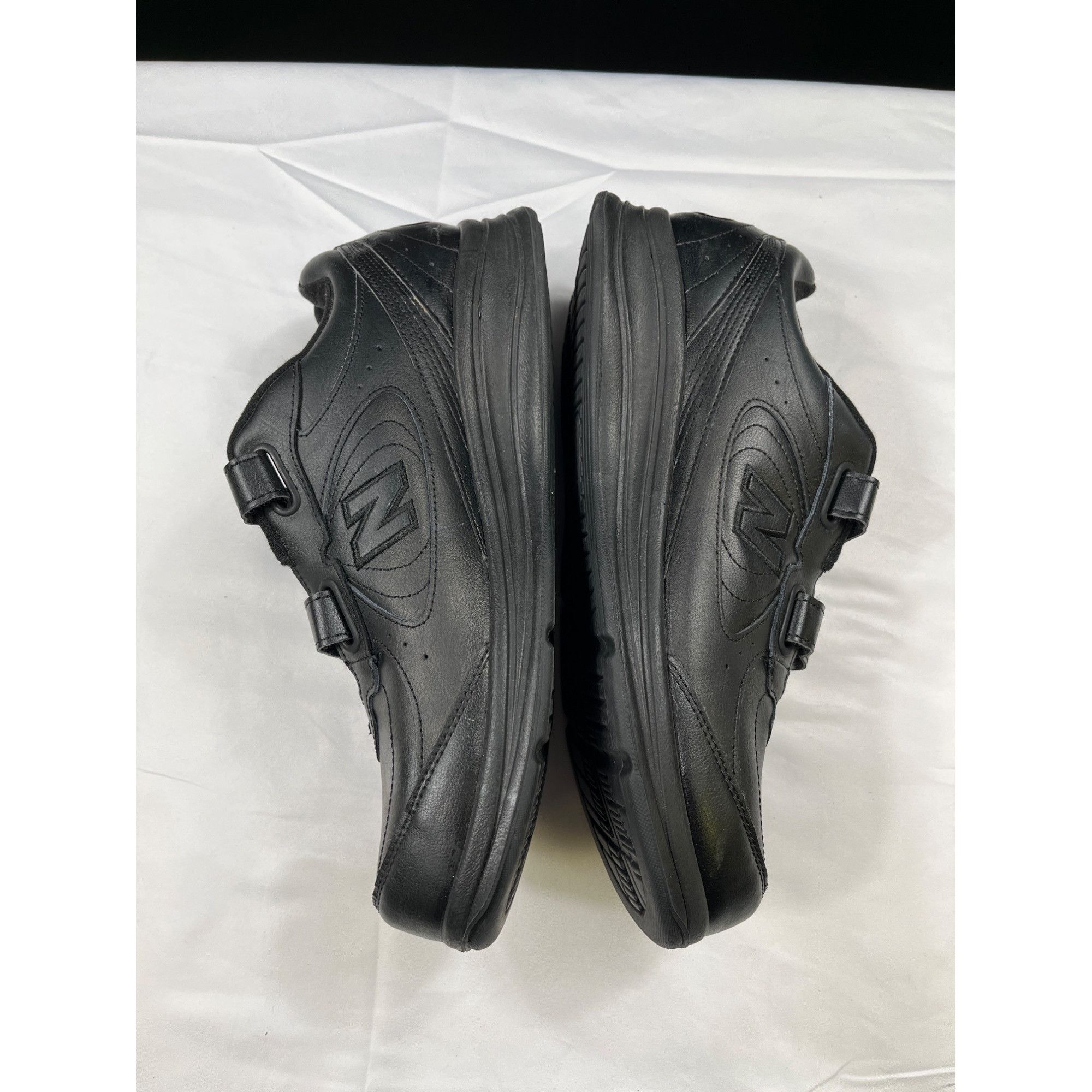 New Balance New Balance Mens 577 Black Leather Walking Shoes Size 12 SKU Size US 12 / EU 45 - 2 Thumbnail