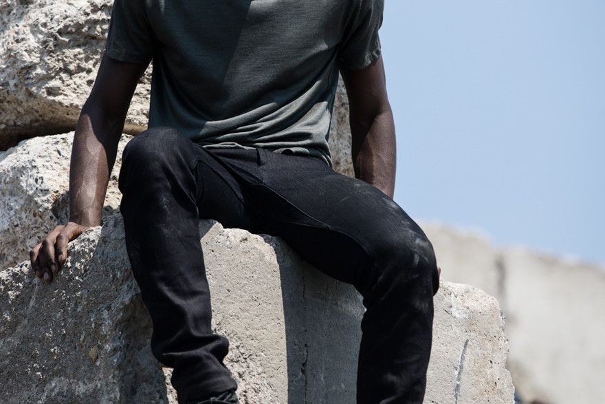 Outlier Outlier Experiment 024 - End of Worlds - Black Indigo - 33 Size US 33 - 4 Thumbnail